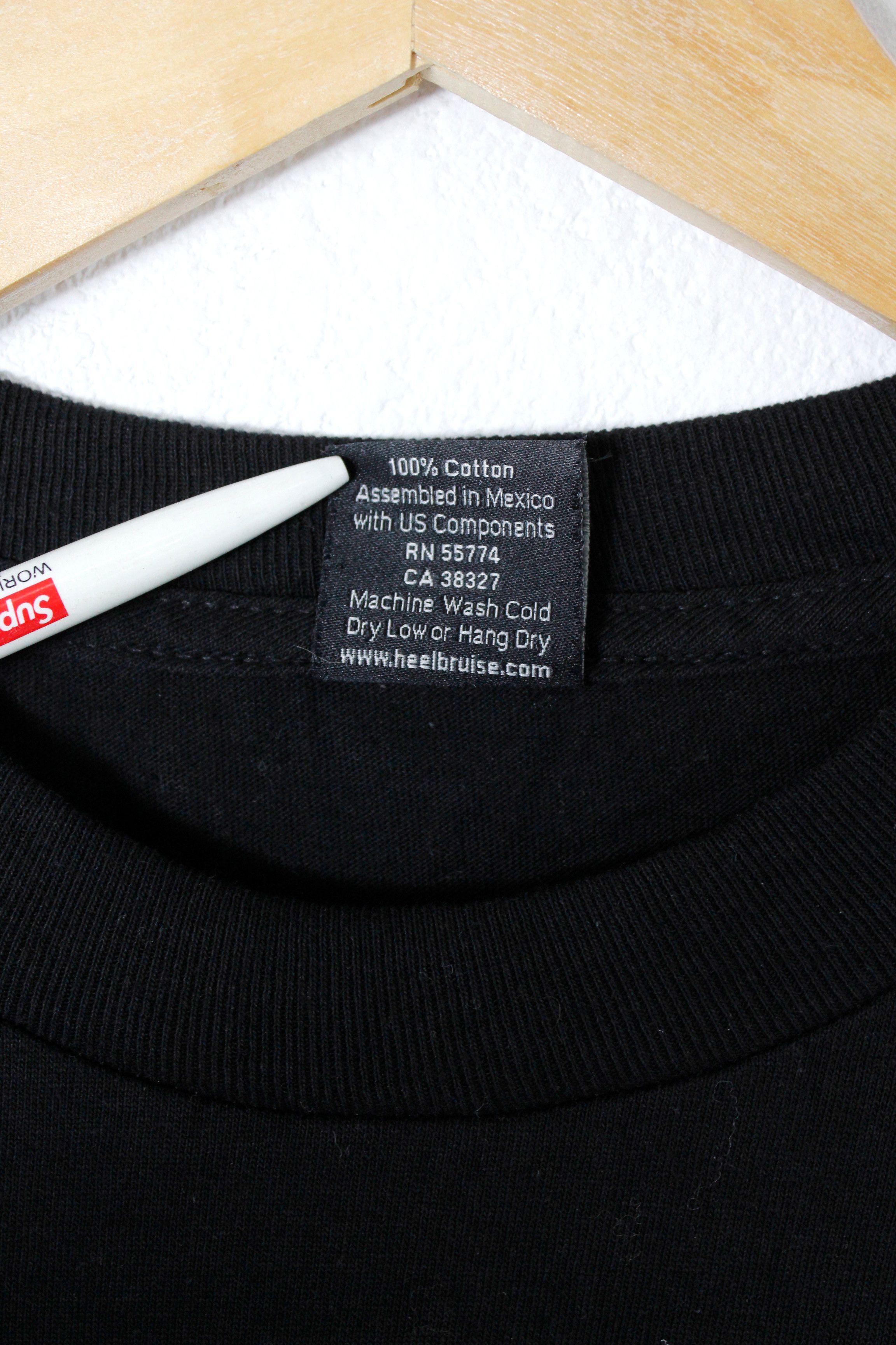Vintage Heel Bruise Skateboarding Logo Black Tee Tshirt Size US L / EU 52-54 / 3 - 4 Thumbnail
