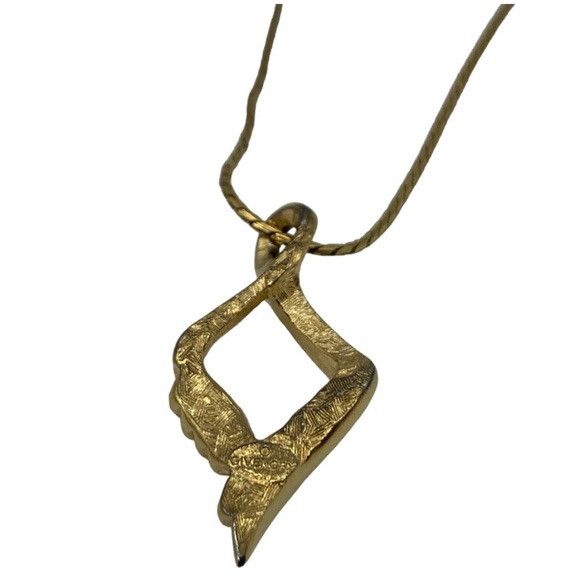Givenchy Vintage Givenchy Gold Plated Pendant Necklace Size ONE SIZE - 6 Thumbnail