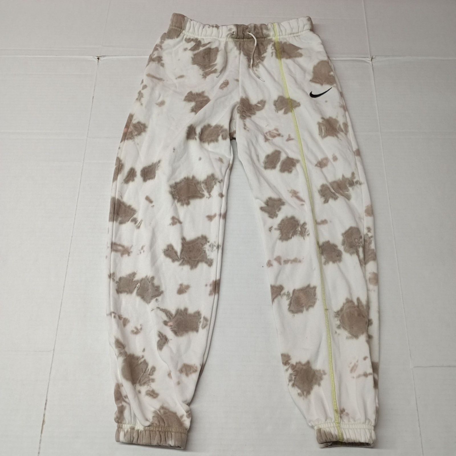 Nike Nike Fleece Tie-Dyed Sweatpants White Gray Women's XS XSmall Size 26" / US 2 / IT 38 - 1 Thumbnail