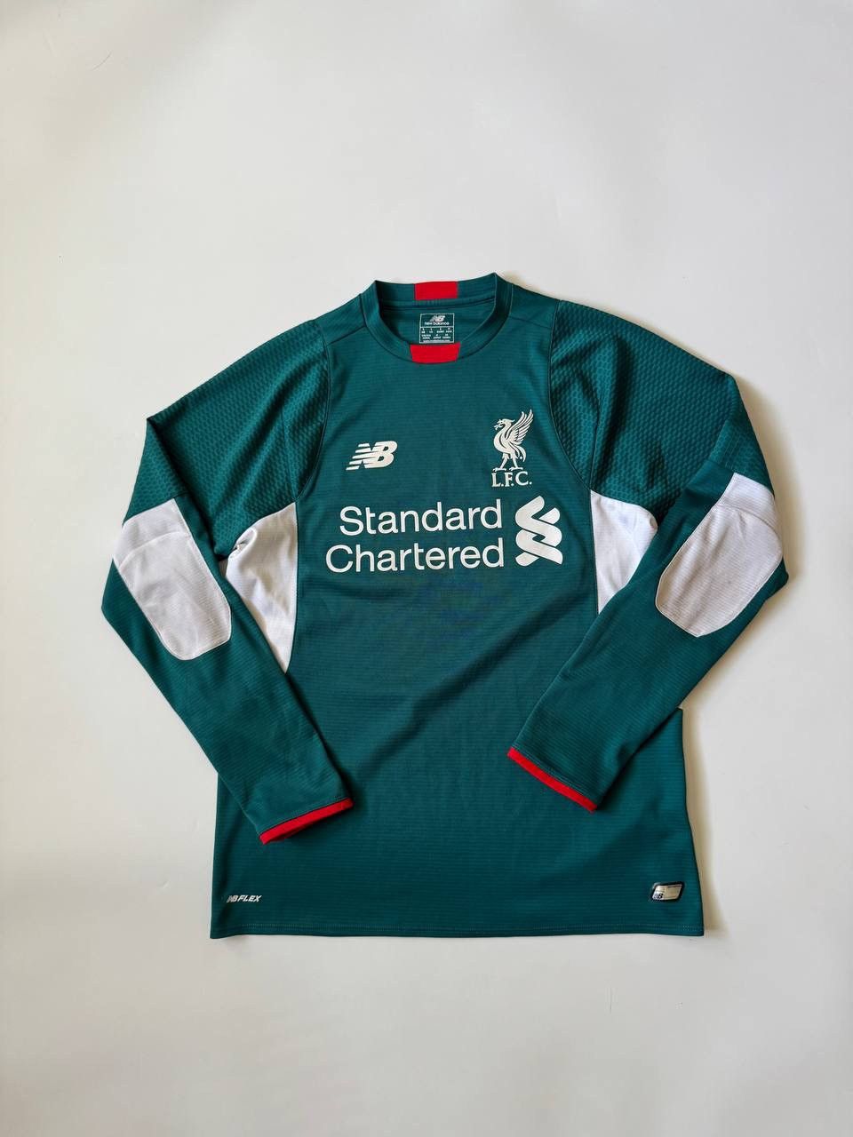 New Balance New balance Liverpool soccer jersey longsleeve S sz Standard Size US S / EU 44-46 / 1 - 1 Thumbnail