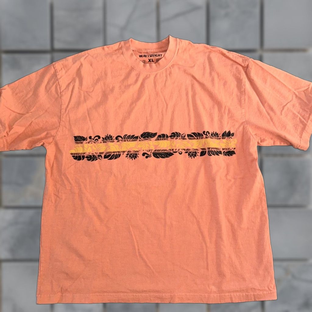 Vintage Richie Le Heavyweight Collection Orange Hawaii Themed T-Shirt XL 26x31 Size US XL / EU 56 / 4 - 1 Thumbnail