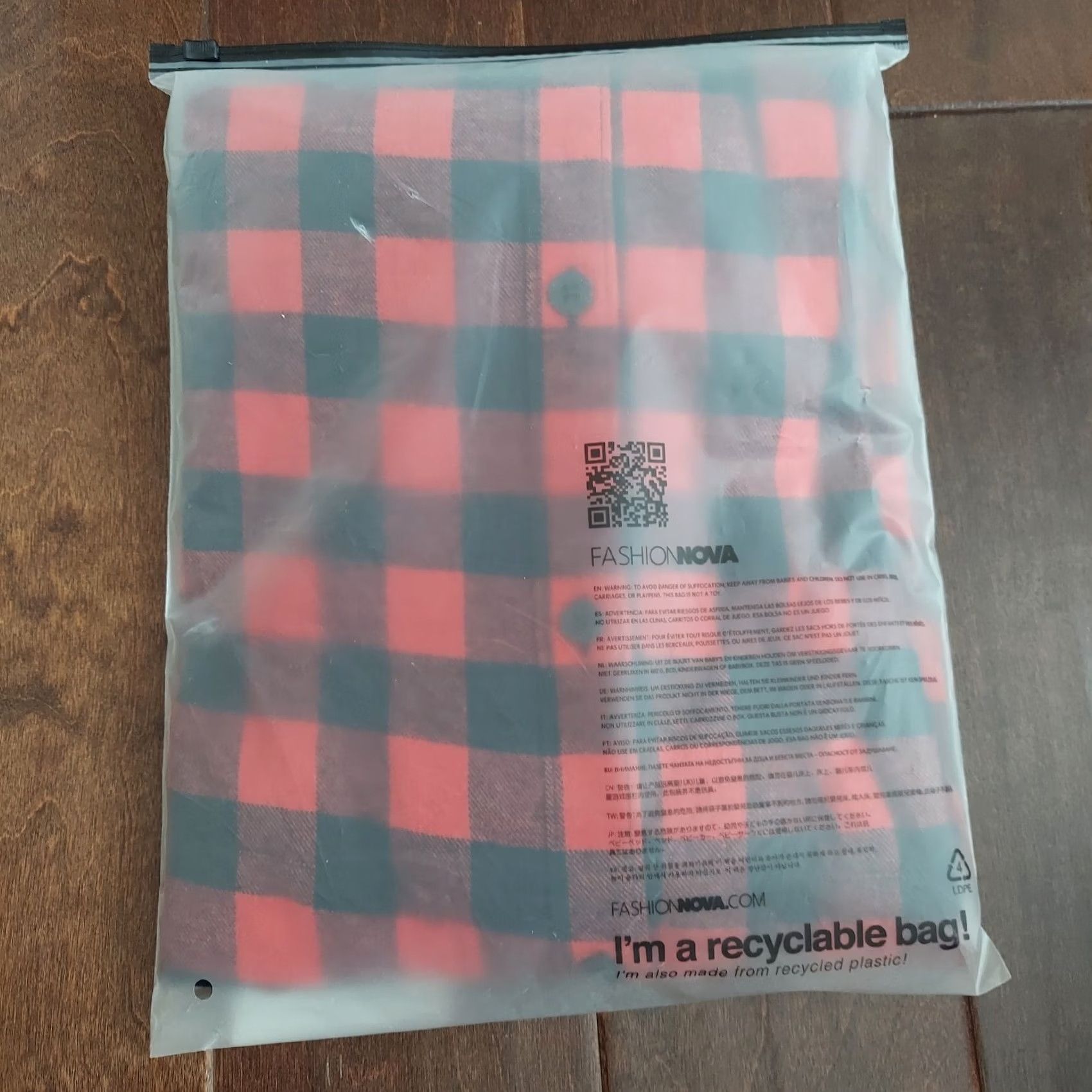 Fashion Nova Fashion Nova Men's Button-Up Plaid Flannel Shirt Hooded Red/Black Sz S Size US S / EU 44-46 / 1 - 4 Thumbnail
