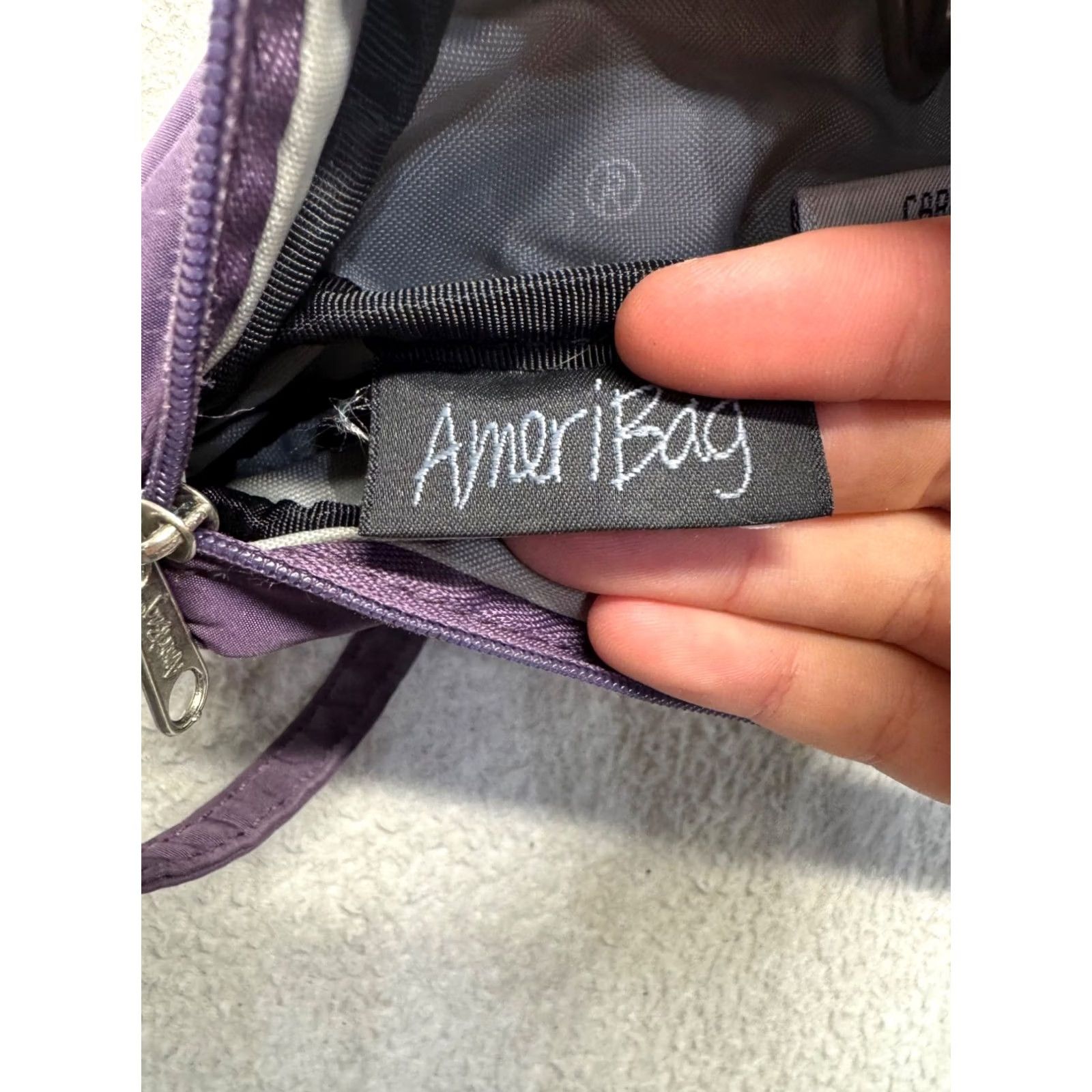 Vintage AmeriBag Crossbody Nylon Bag Womens S Purple Adjustable Strap Pockets Zipper Size ONE SIZE - 6 Thumbnail