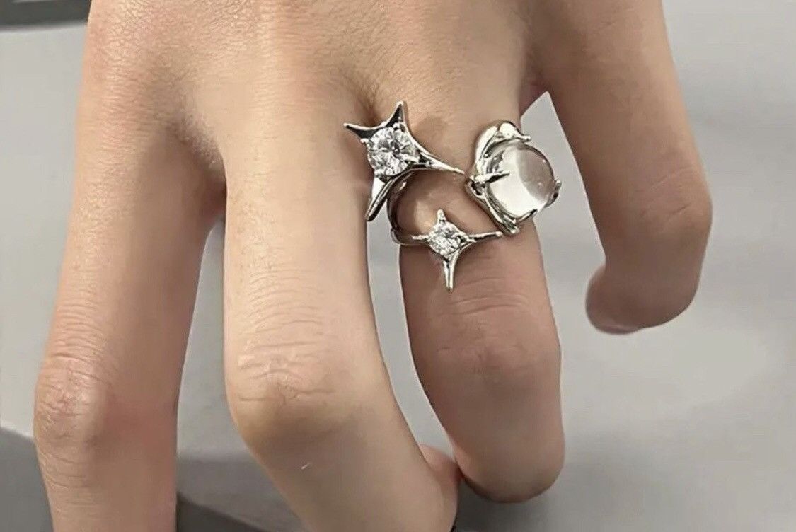 Jewelry 3 Opal Stone Adjustable Ring Size ONE SIZE - 1 Thumbnail