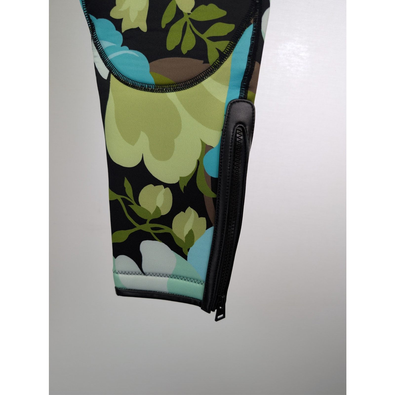 Tom Ford o1rshd1 Knitwear Others Trousers / Sweatpants in Multicolor Size US 34 / EU 50 - 8 Thumbnail