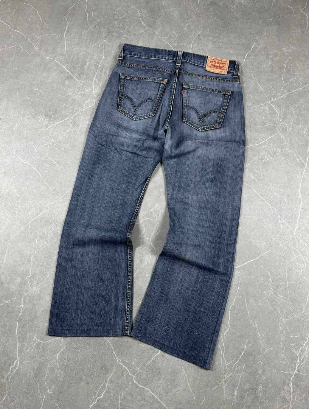 Levi's Levi’s Bootcut Jeans Size US 36 / EU 52 - 3 Thumbnail