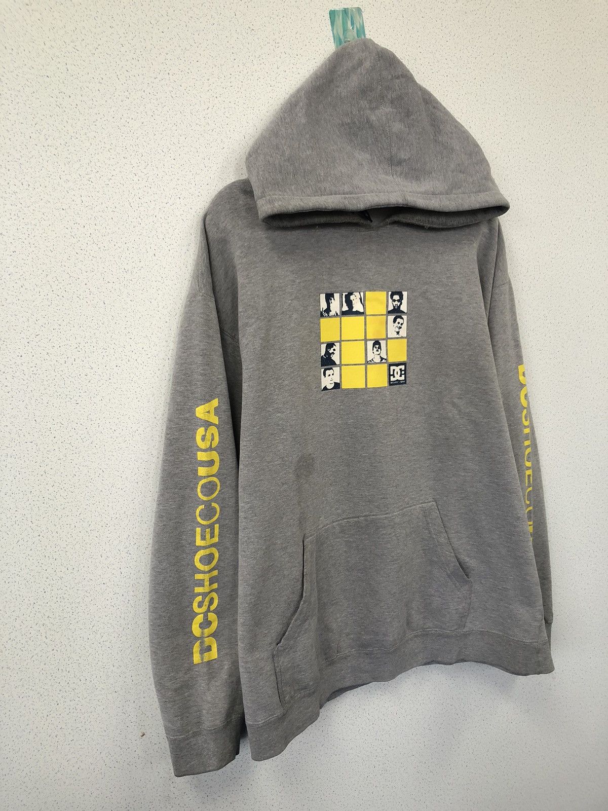 DC DC Shoes USA Hoodie Size US XL / EU 56 / 4 - 3 Thumbnail