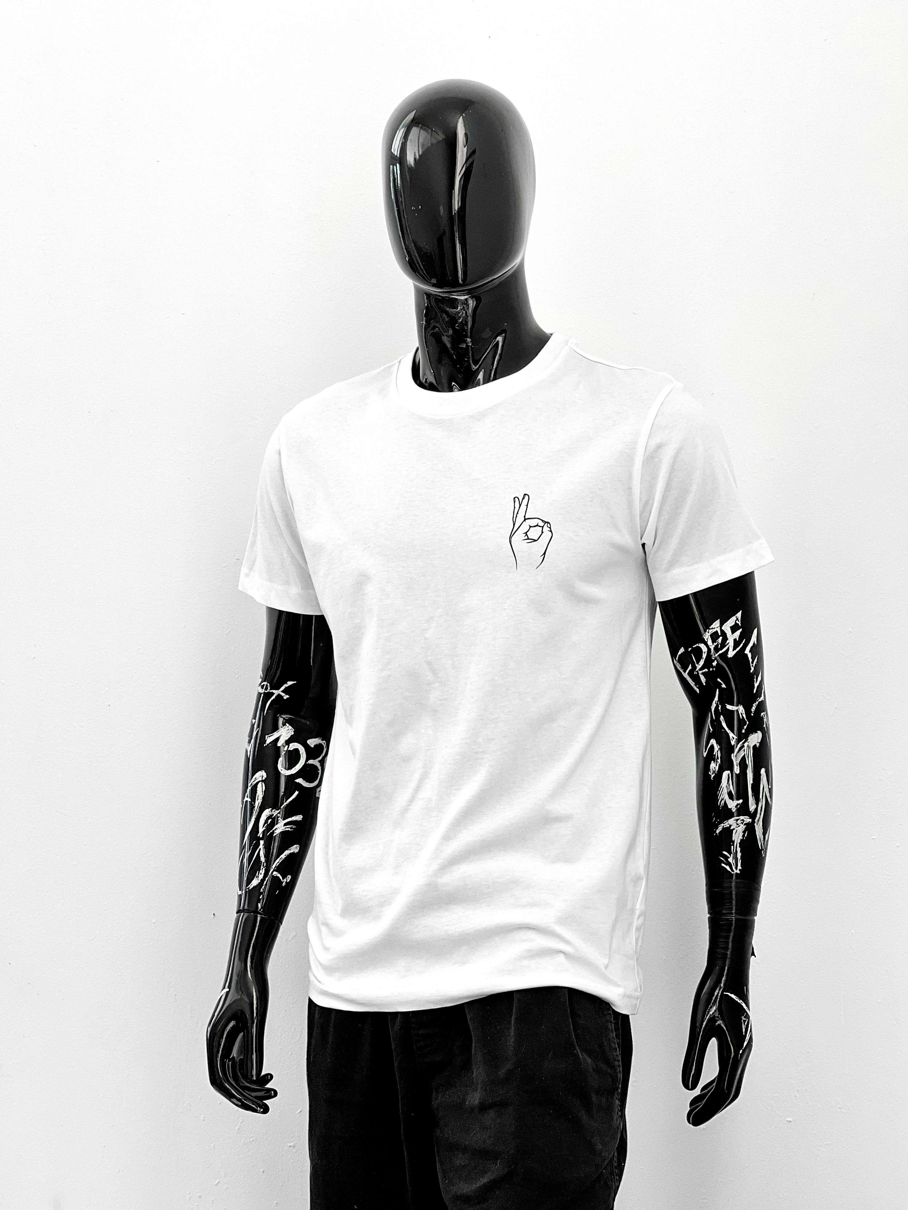 Other MISTER TEE t-shirt Size US XL / EU 56 / 4 - 1 Thumbnail