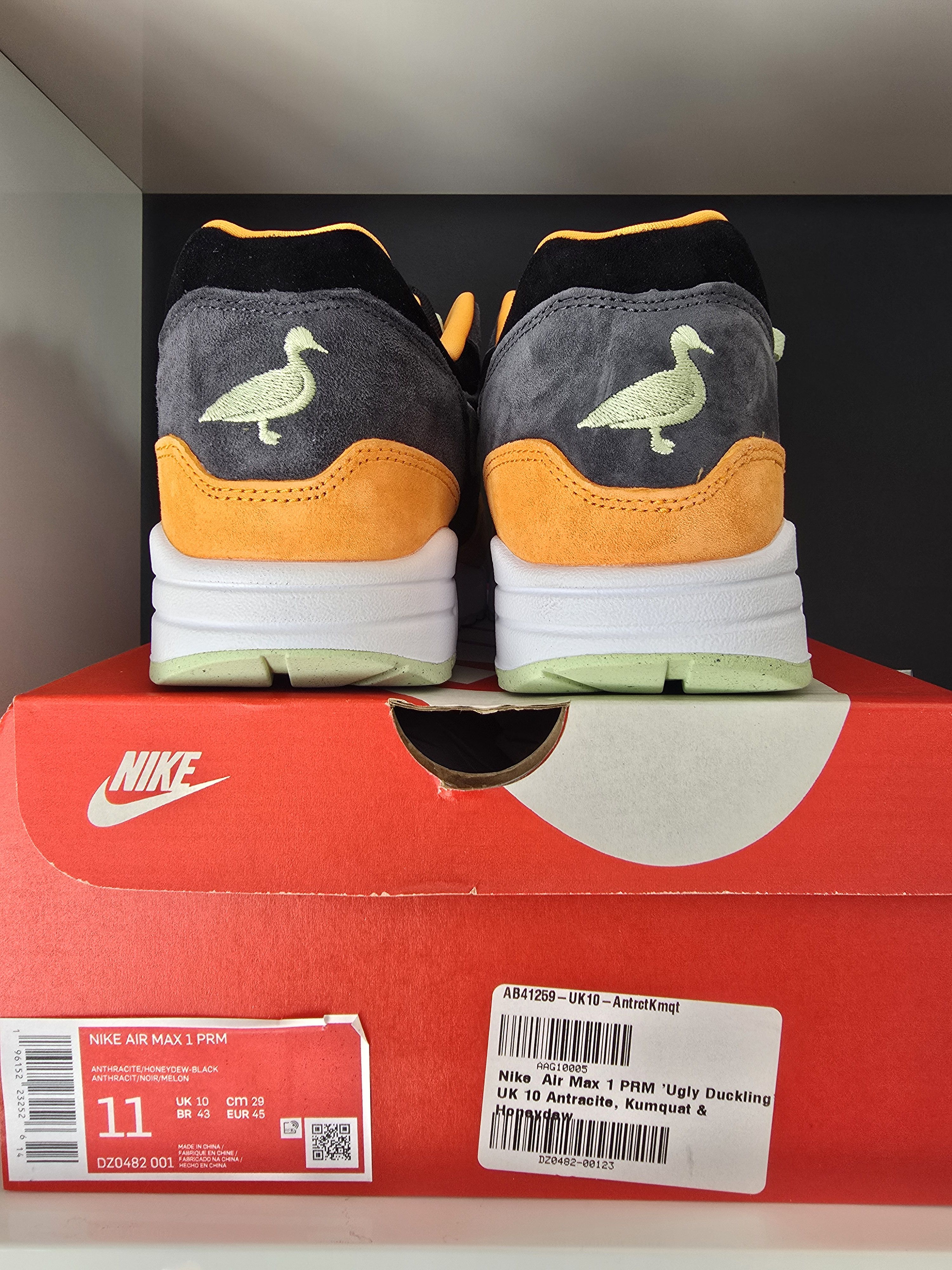 Nike Nike Air Max 1 PRM Ugly Duckling "Honeydew" Size US 11 / EU 44 - 3 Thumbnail