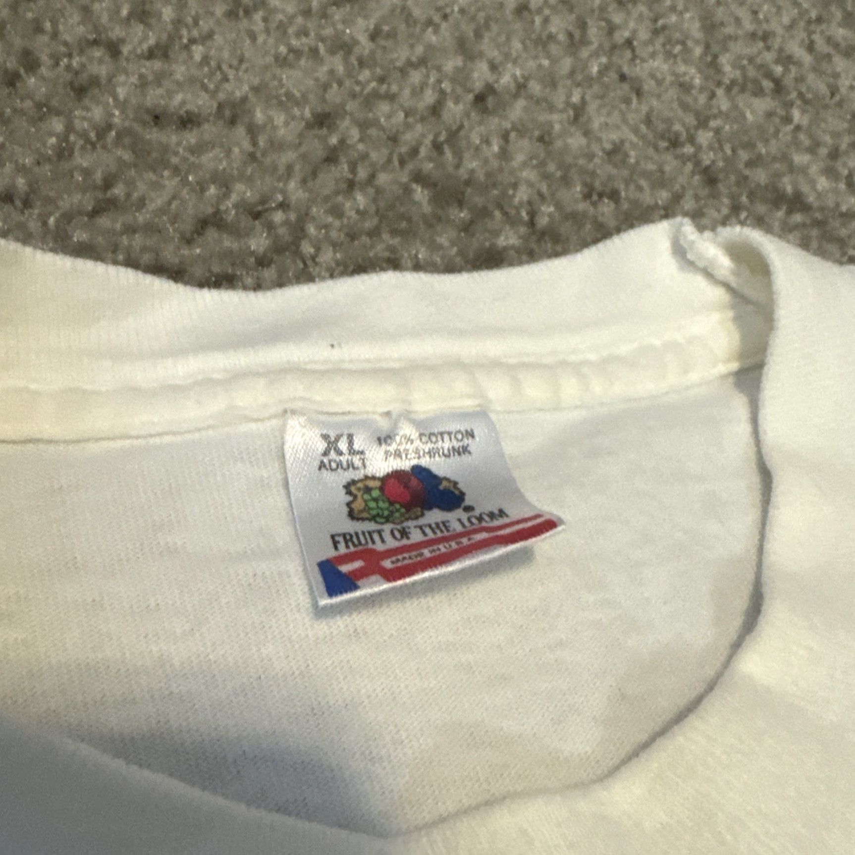 Fruit Of The Loom VINTAGE 1994 Chi Omega University Cincinnati Frat Sorority Greek Life T-Shirt XL Women White Fruit of the Loom Shirt Size XL / US 12-14 / IT 48-50 - 5 Thumbnail