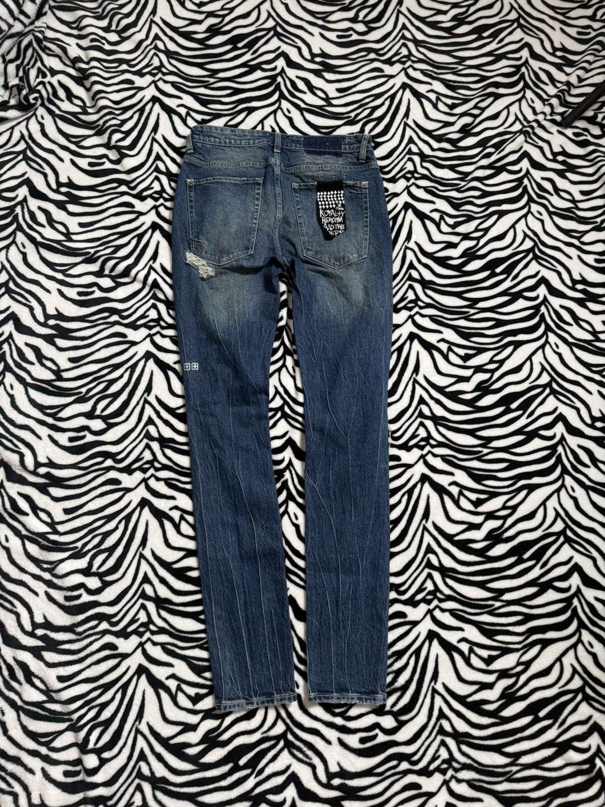 Ksubi Ksubi Royalty Heroism and the Streets Distressed Jeans SZ 31 Size US 31 - 4 Thumbnail