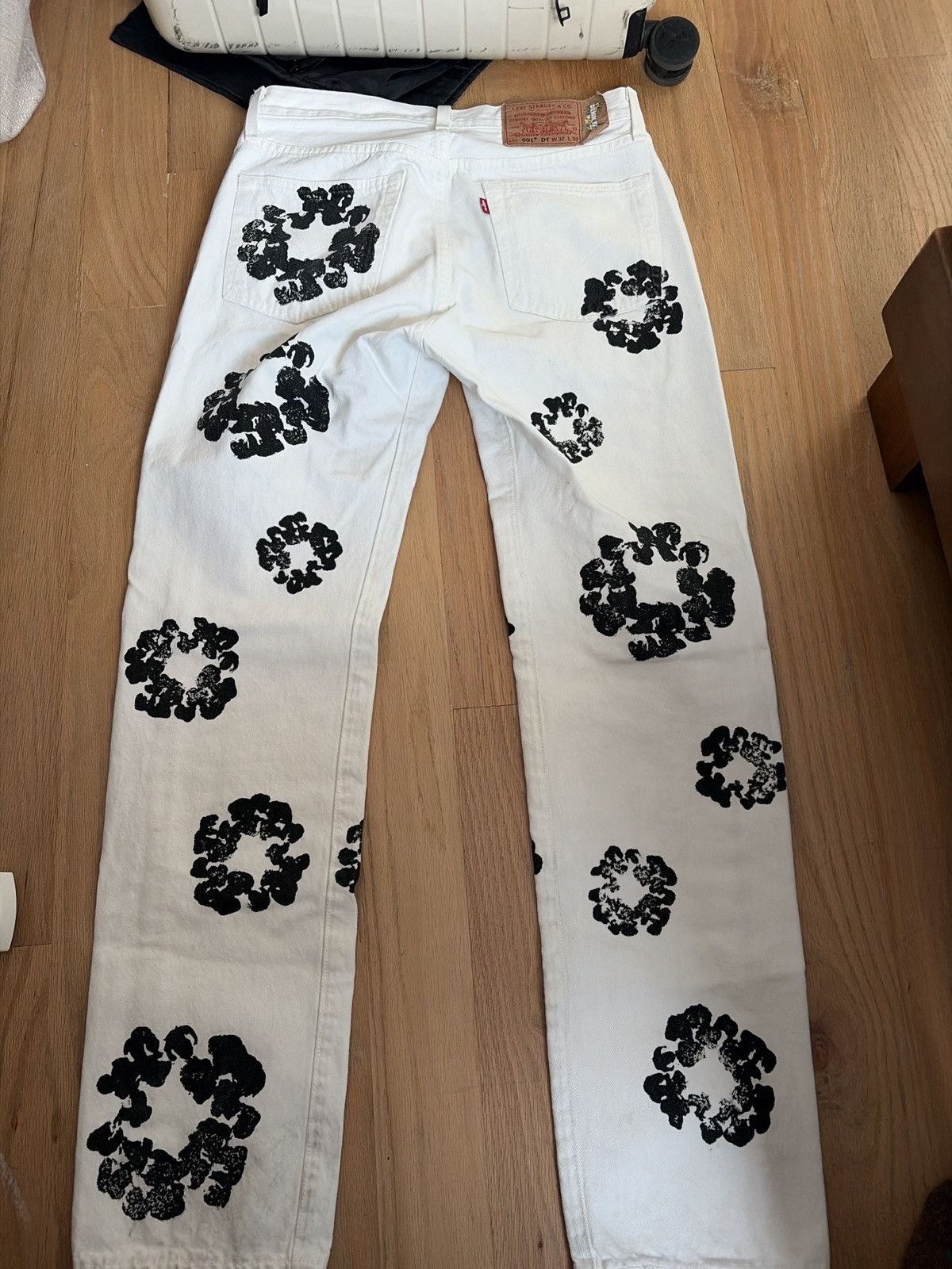 DENIM TEARS Cotton Wreath Levi’s 501 Size US 32 / EU 48 - 2 Thumbnail