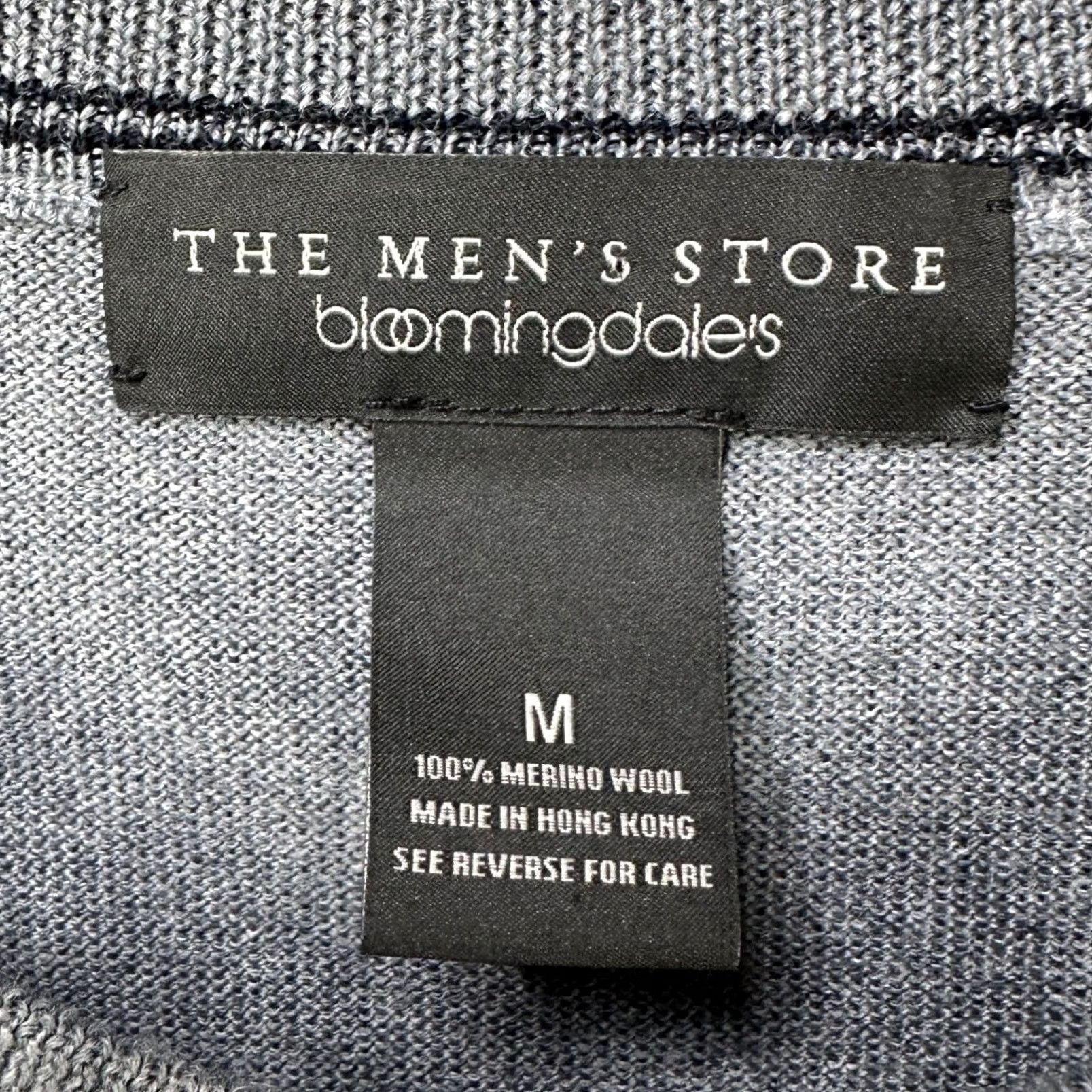 Bloomingdale's Bloomingdales Mens Crewneck Sweater Gray 100% Merino Wool Lightweight Knit Pullover M Adult Mens Casual Workwear Fall Winter Spring Size US M / EU 48-50 / 2 - 4 Thumbnail