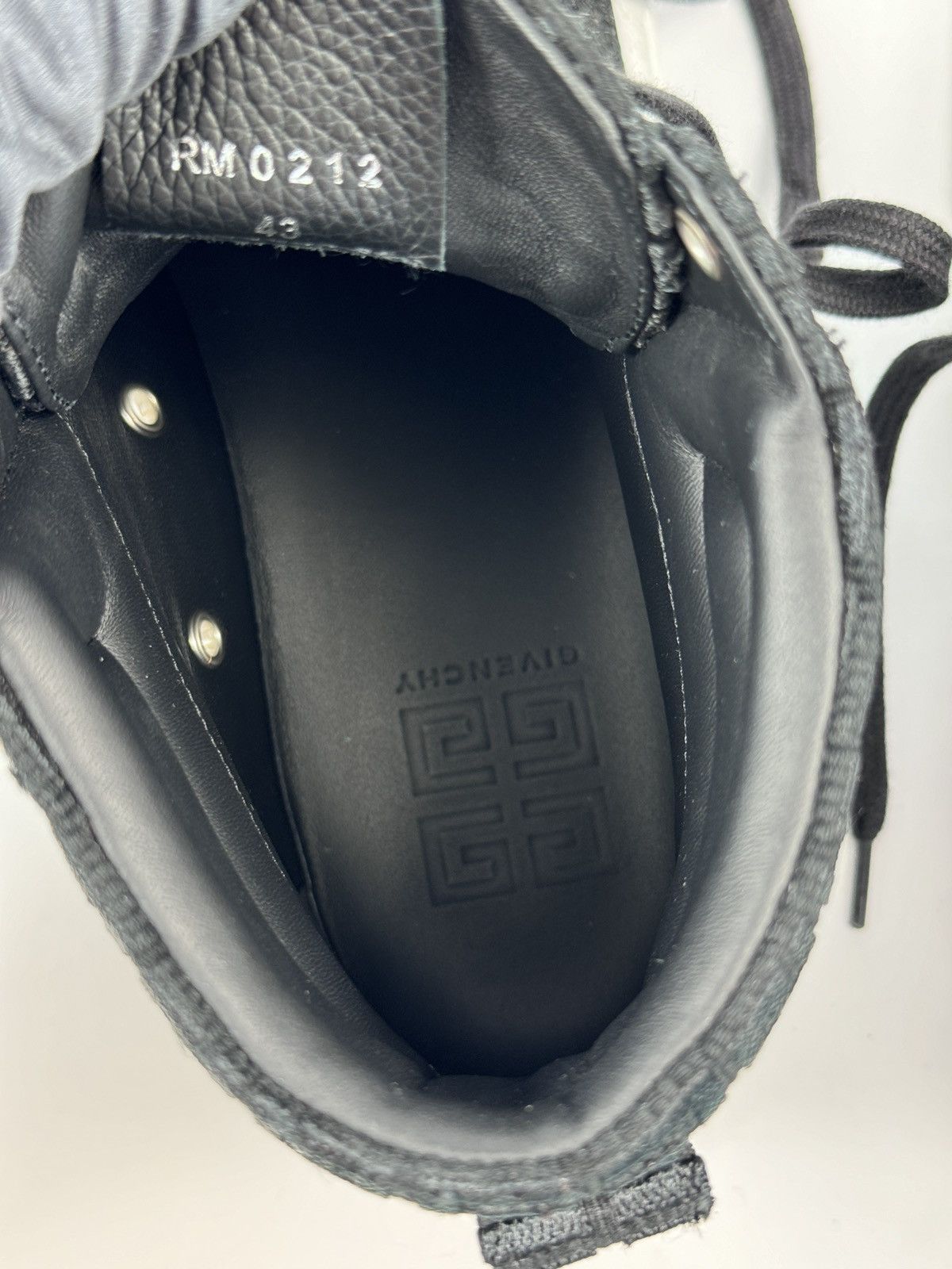 Givenchy LOGO PRINT HIGH TOP SNEAKERS Size US 10 / EU 43 - 9 Thumbnail