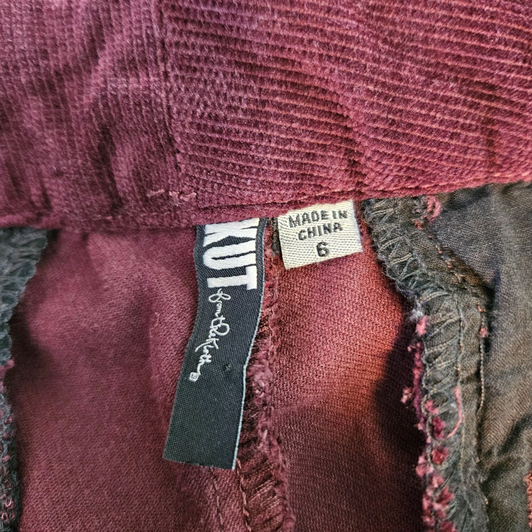 Vintage VINTAGE Kut from The Kloth Womens Ankle Pants Sz 6 Burgundy Mid Rise Pants Womens 6 Burgundy Size 28" / US 6 / IT 42 - 7 Thumbnail
