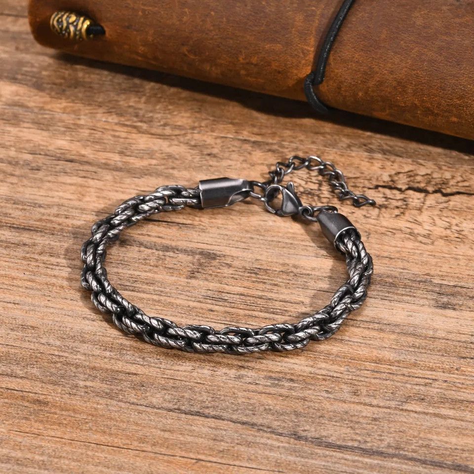 Jewelry Twisted Stainless Steel Chain Bracelet Size ONE SIZE - 3 Thumbnail