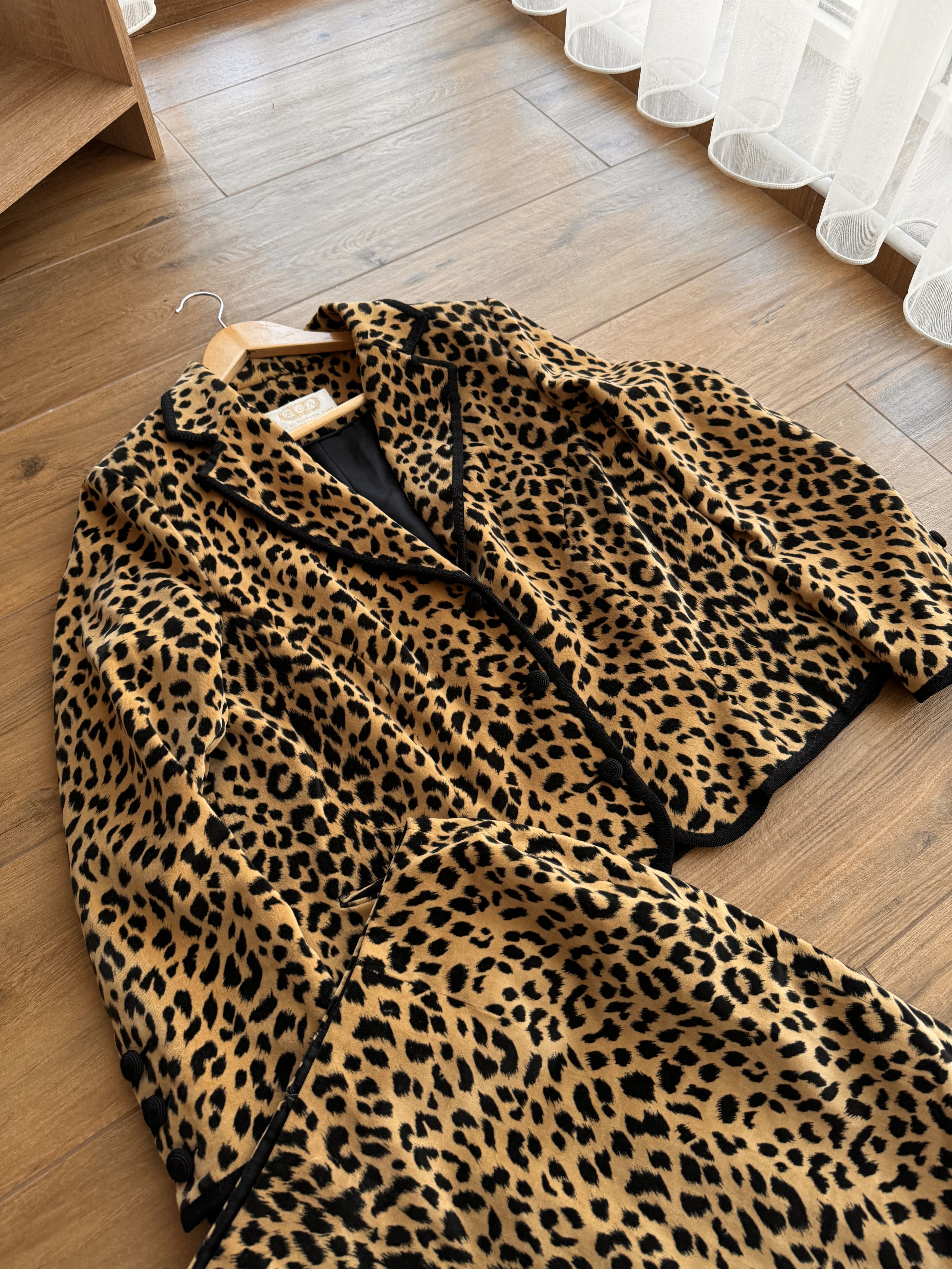 Japanese Brand Vintage Hella Barbara Rank Leopard Glamour Luxury Skirt Suit Size M / US 6-8 / IT 42-44 - 5 Thumbnail