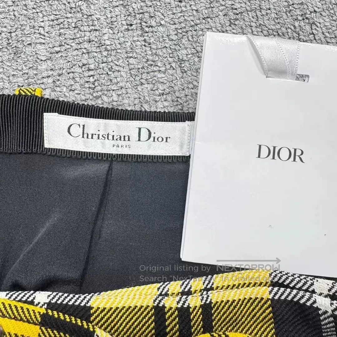 Dior christian dior yellow plaid mini skirt. Size US 38 / EU 54 - 3 Thumbnail