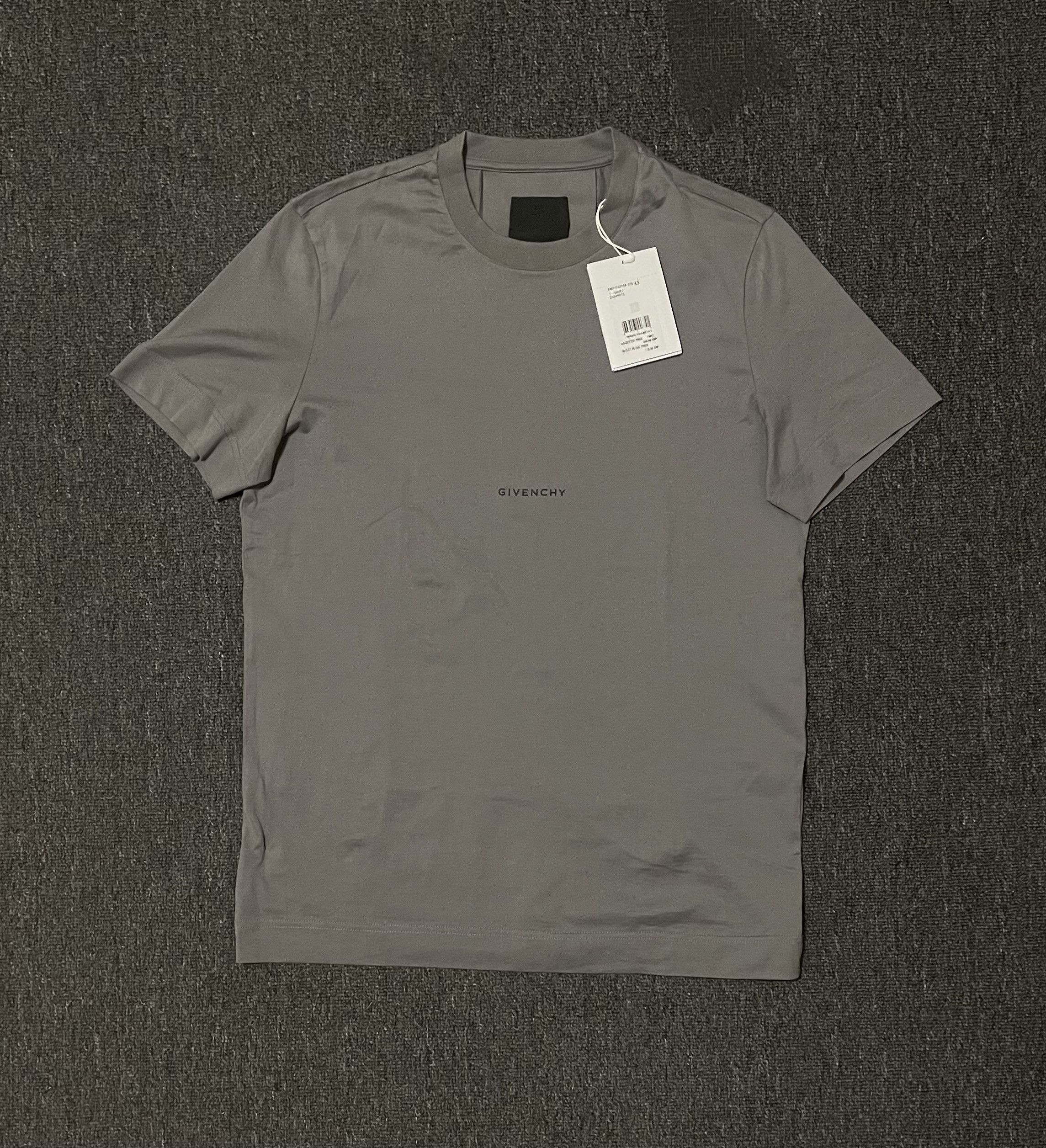 Image of Givenchy Oversize T-Shirt Size Xs in Grey, Men's