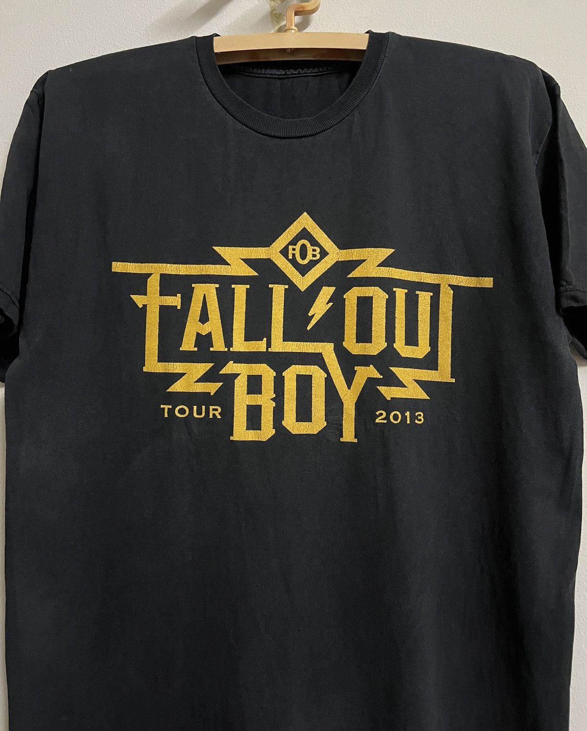 Band Tees Fall Out Boy 2013 Tour T-Shirt Band Tee Black Size US L / EU 52-54 / 3 - 1 Thumbnail