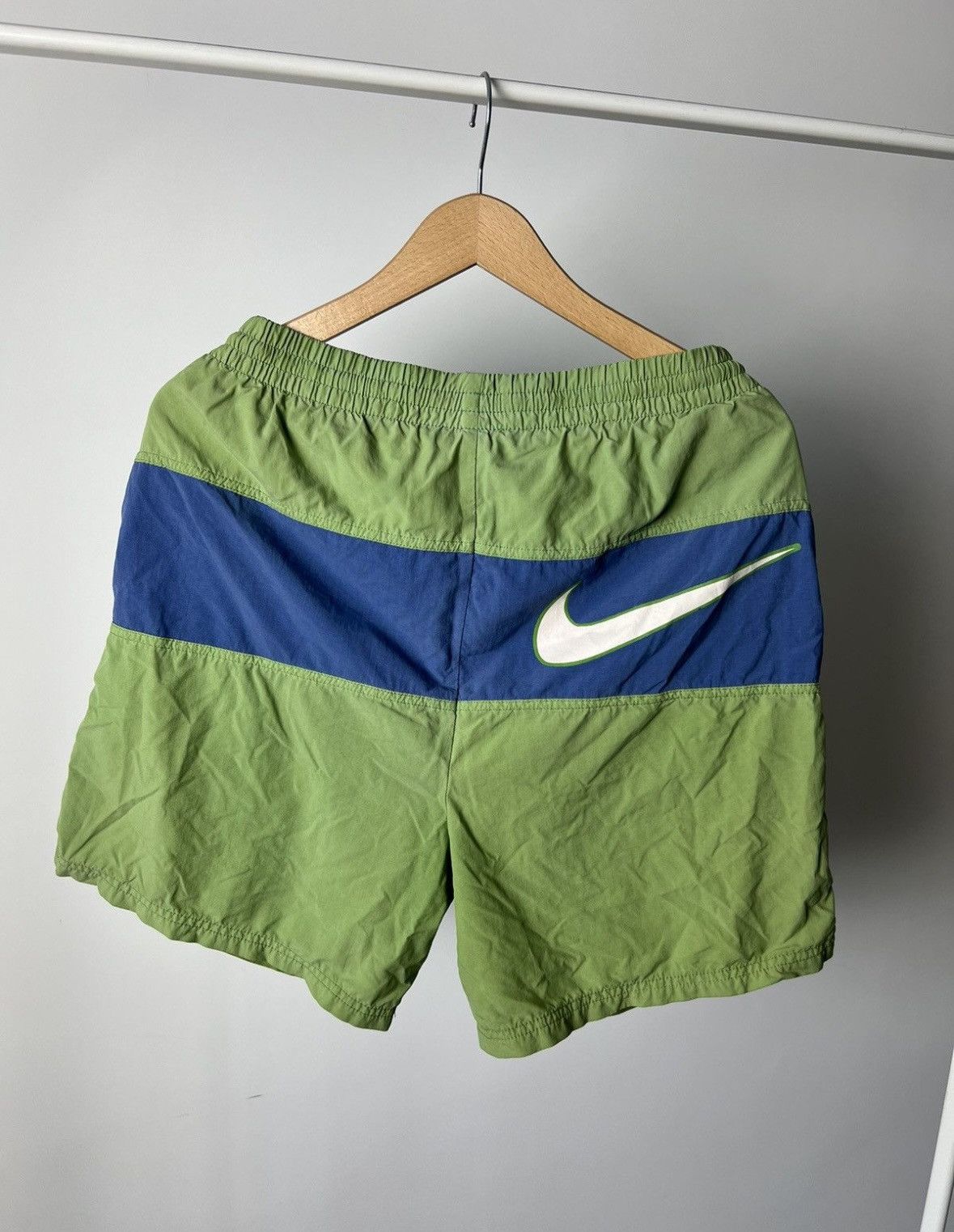 Nike Vintage Nike Mens Shorts Big Logo 90’s Size US 32 / EU 48 - 3 Thumbnail