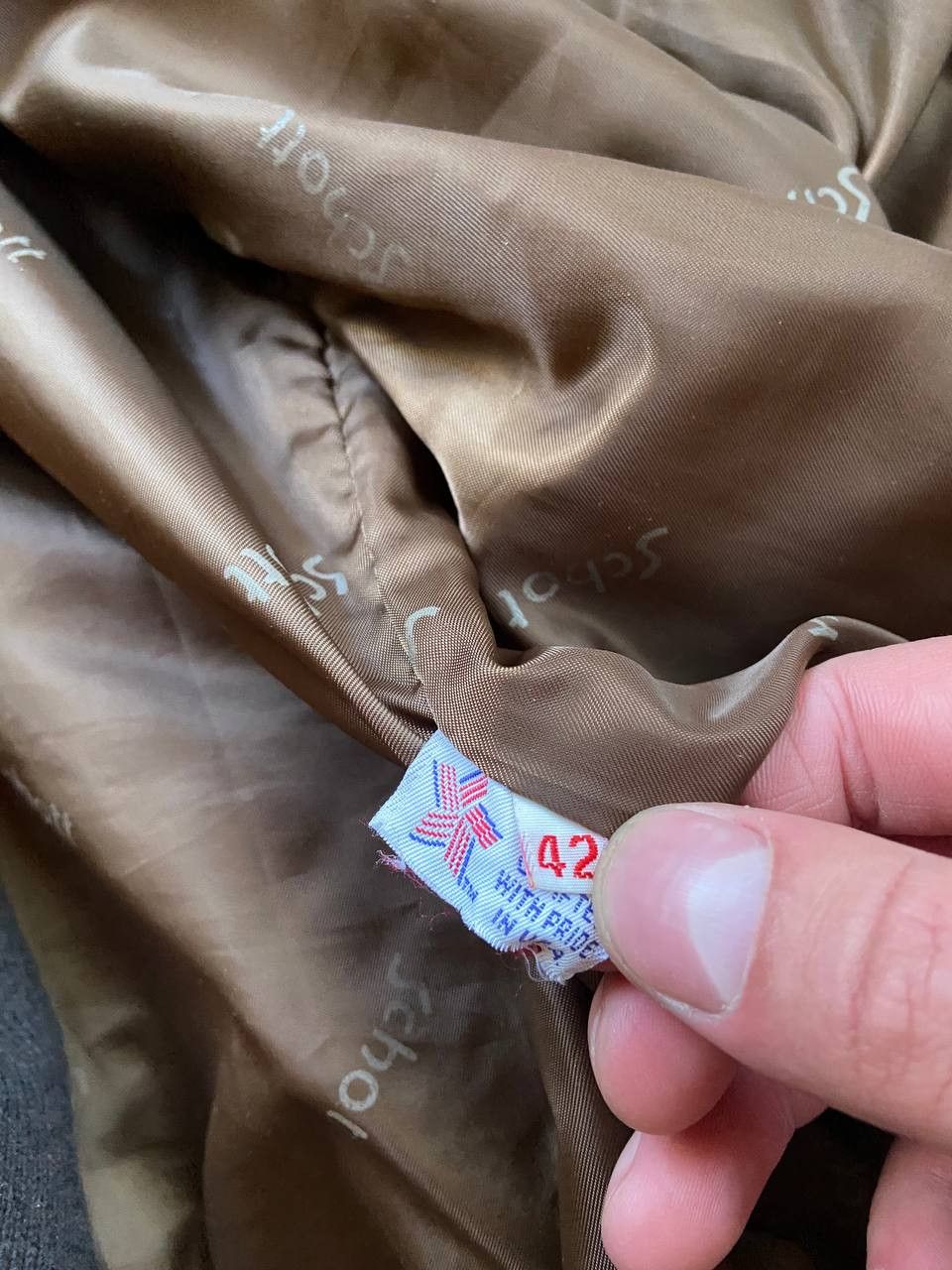 Schott vintage Schott NYC Leather Bomber with Detachable Collar Size US L / EU 52-54 / 3 - 5 Thumbnail