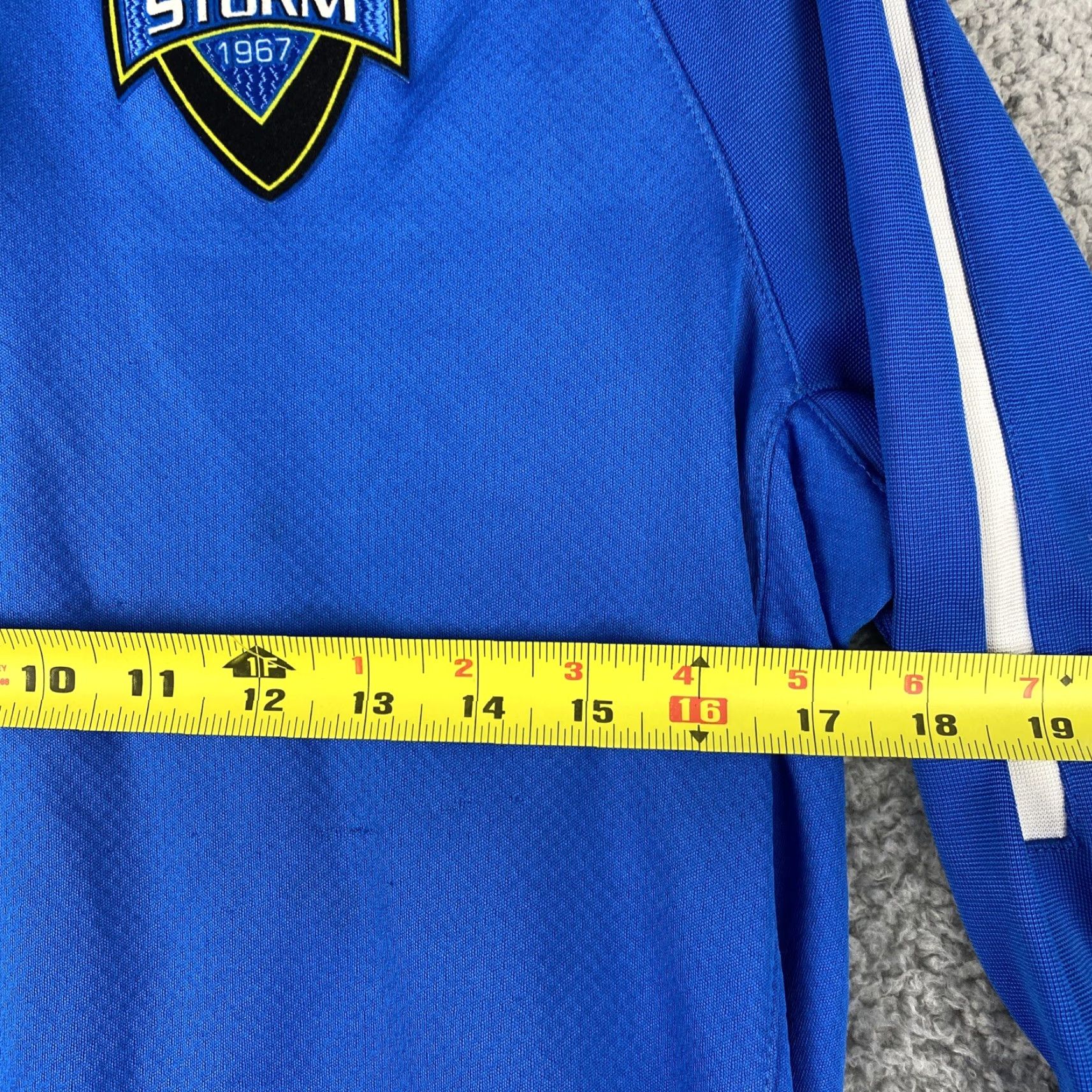 Nike Nike Sweater Mens L Blue 1/4 Zip Dri Fit Pullover Swoosh Athletic Storm/38-28 Size US L / EU 52-54 / 3 - 5 Thumbnail
