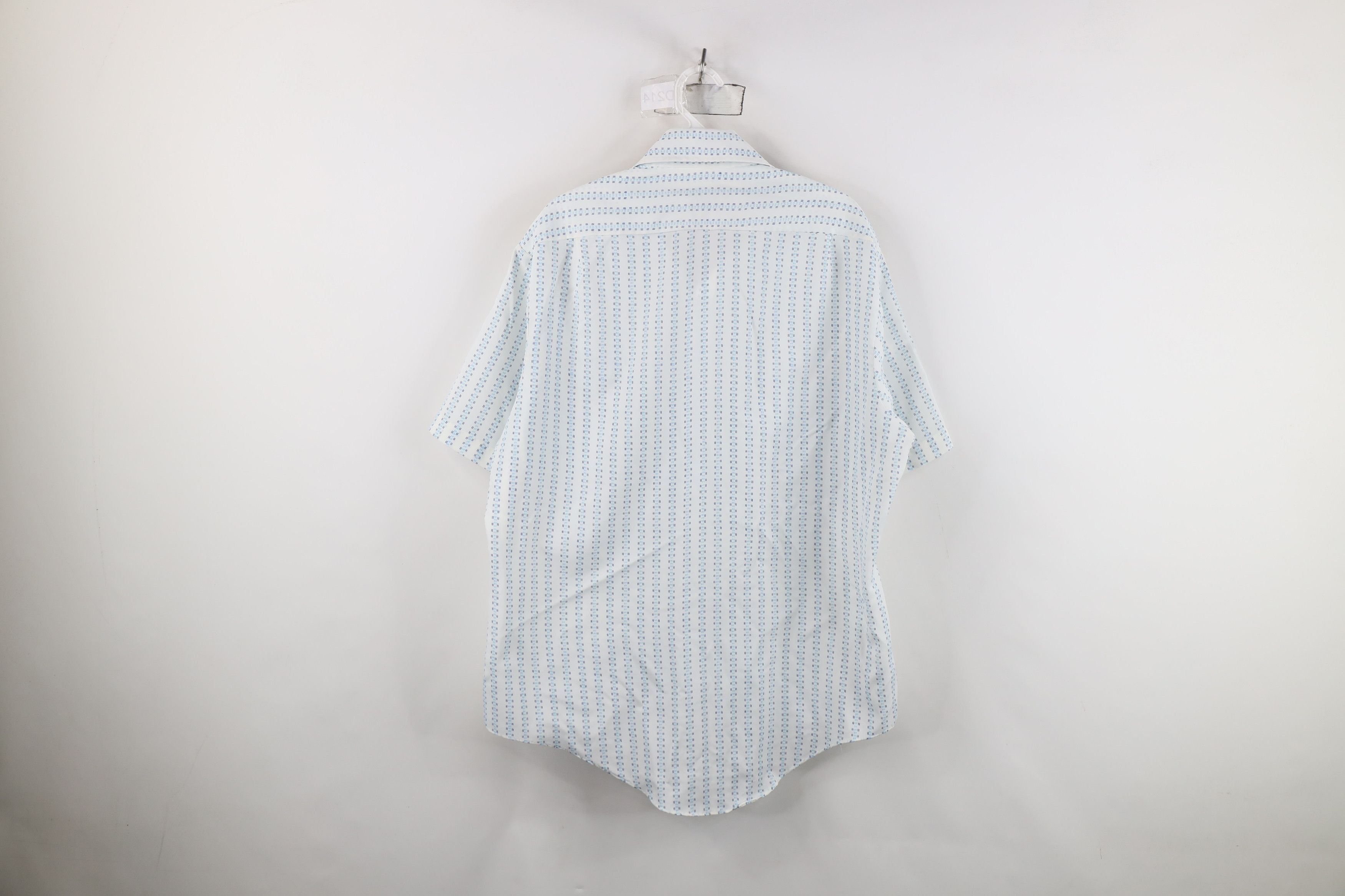 Vintage Vintage 70s Streetwear Short Sleeve Collared Button Shirt Size US XL / EU 56 / 4 - 10 Thumbnail