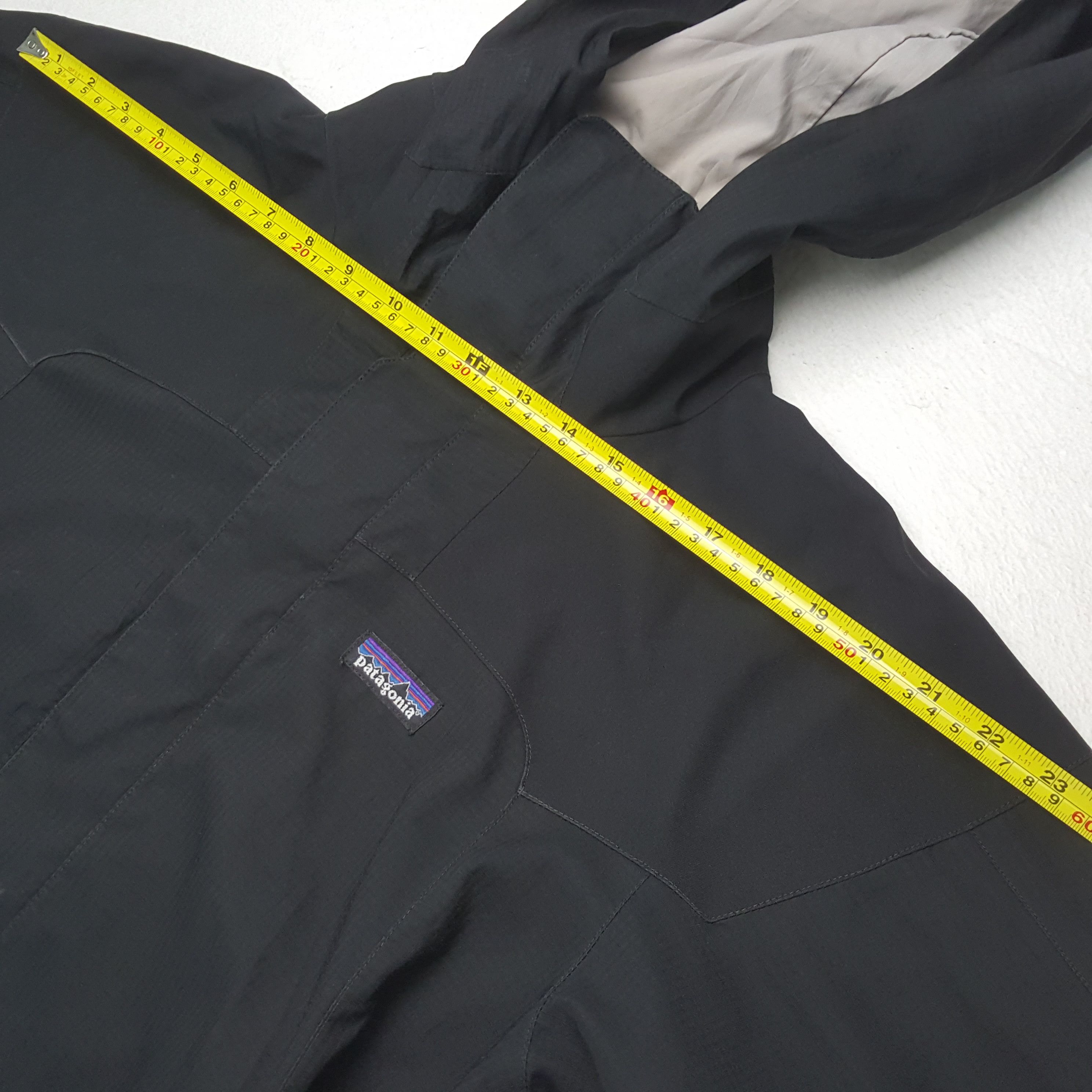 Patagonia Patagonia Outdoor Style Windbreaker Jacket 33 Size US L / EU 52-54 / 3 - 6 Thumbnail