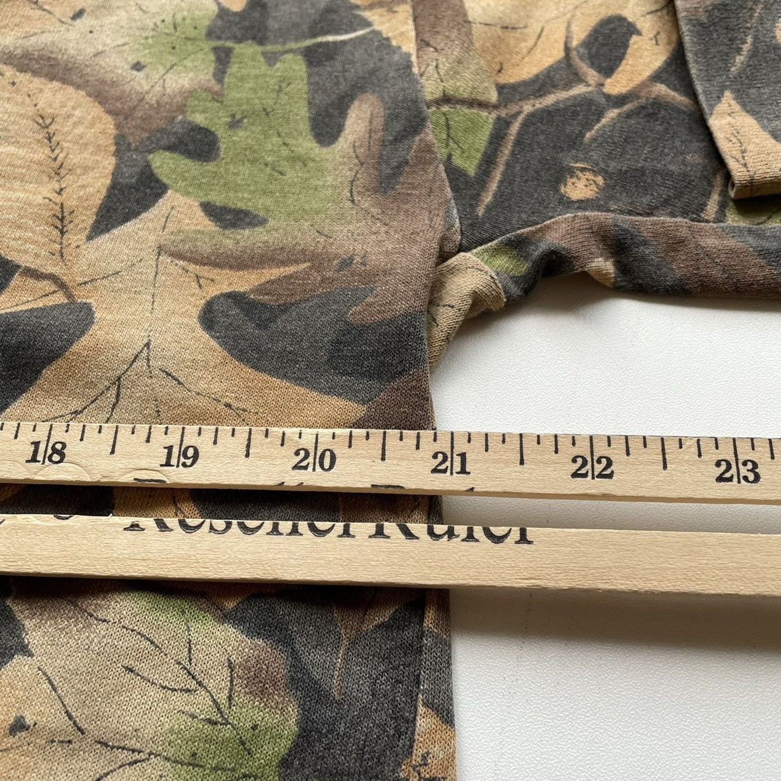 Vintage Vintage 1990s Real Tree Leaf Camo Graphic Long Sleeve Shirt Size US S / EU 44-46 / 1 - 4 Thumbnail