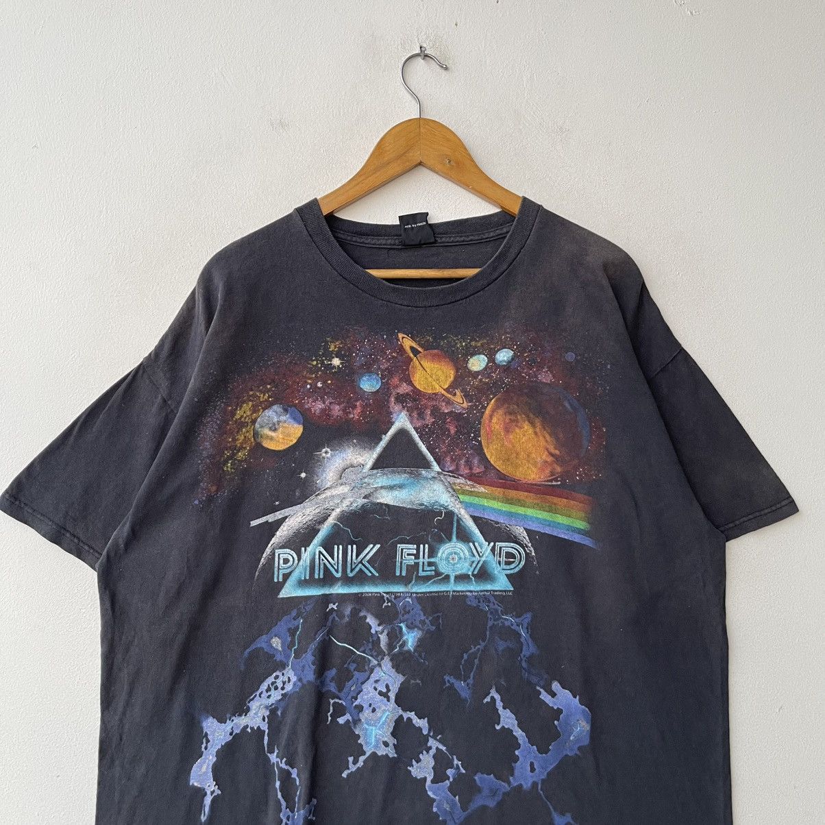 Rap Tees Vintage 2008 Pink Floyd Dark Side of the Moon T-Shirt Size US XL / EU 56 / 4 - 3 Thumbnail
