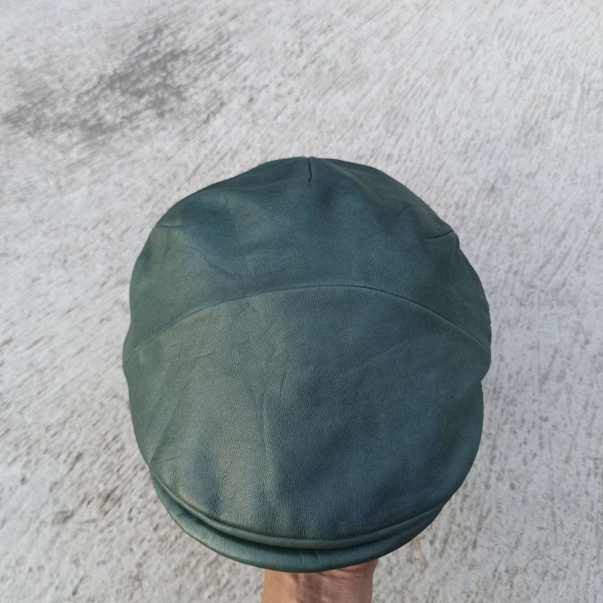 CA4LA × Leather Leather. Forest green flatcap by CA4LA Size 34 - 2 Thumbnail