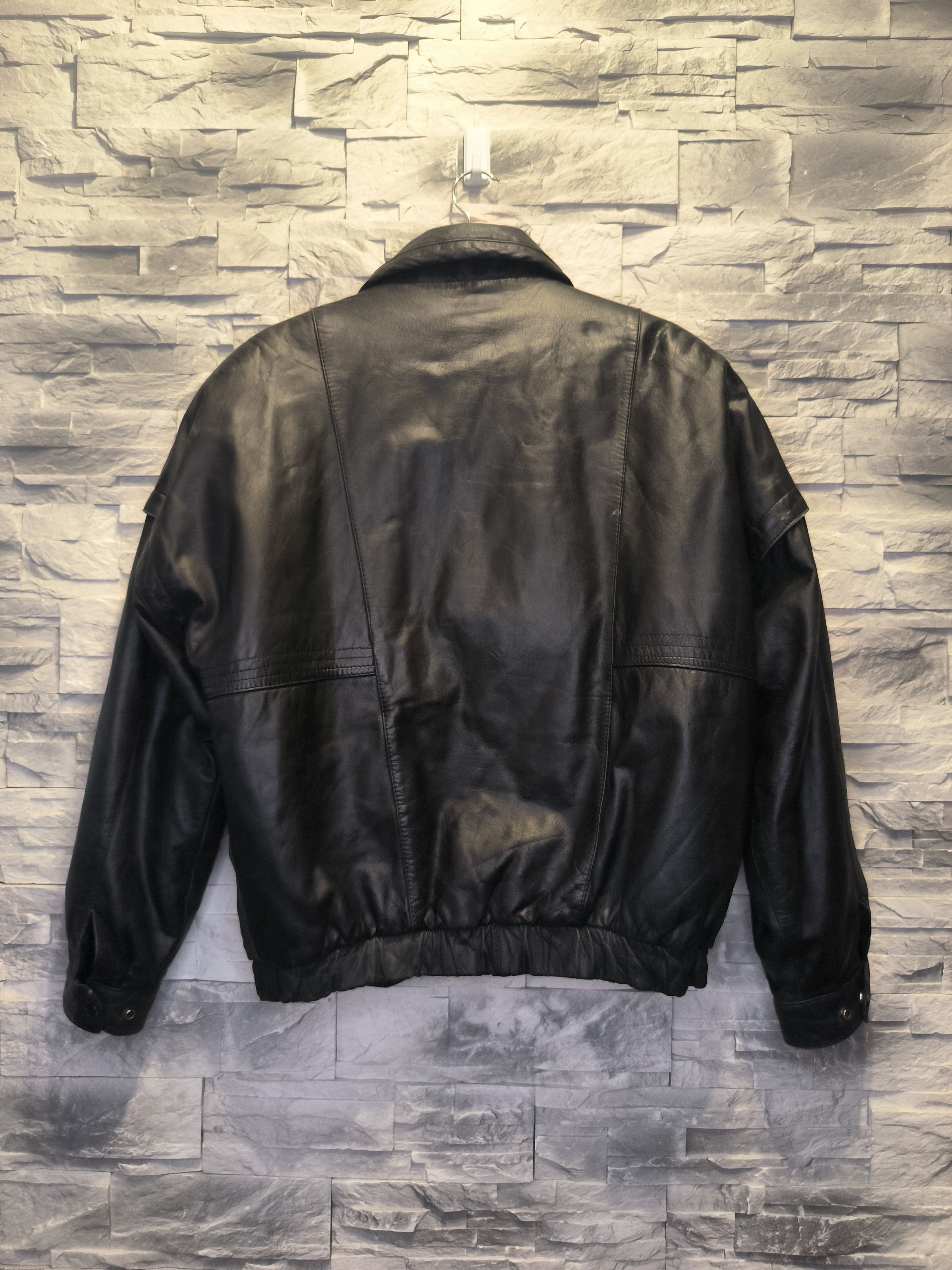Vintage Vintage Leather Black Jacket New Territories Thermolite Size US M / EU 48-50 / 2 - 5 Thumbnail
