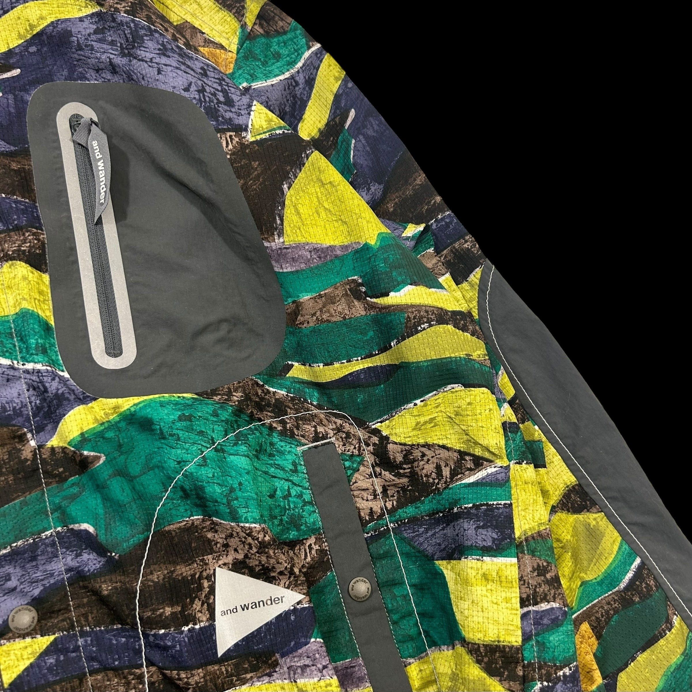 And Wander And Wander Printed Vent Hooded Jacket (Fits L/XL) Size US XXL / EU 58 / 5 - 6 Thumbnail