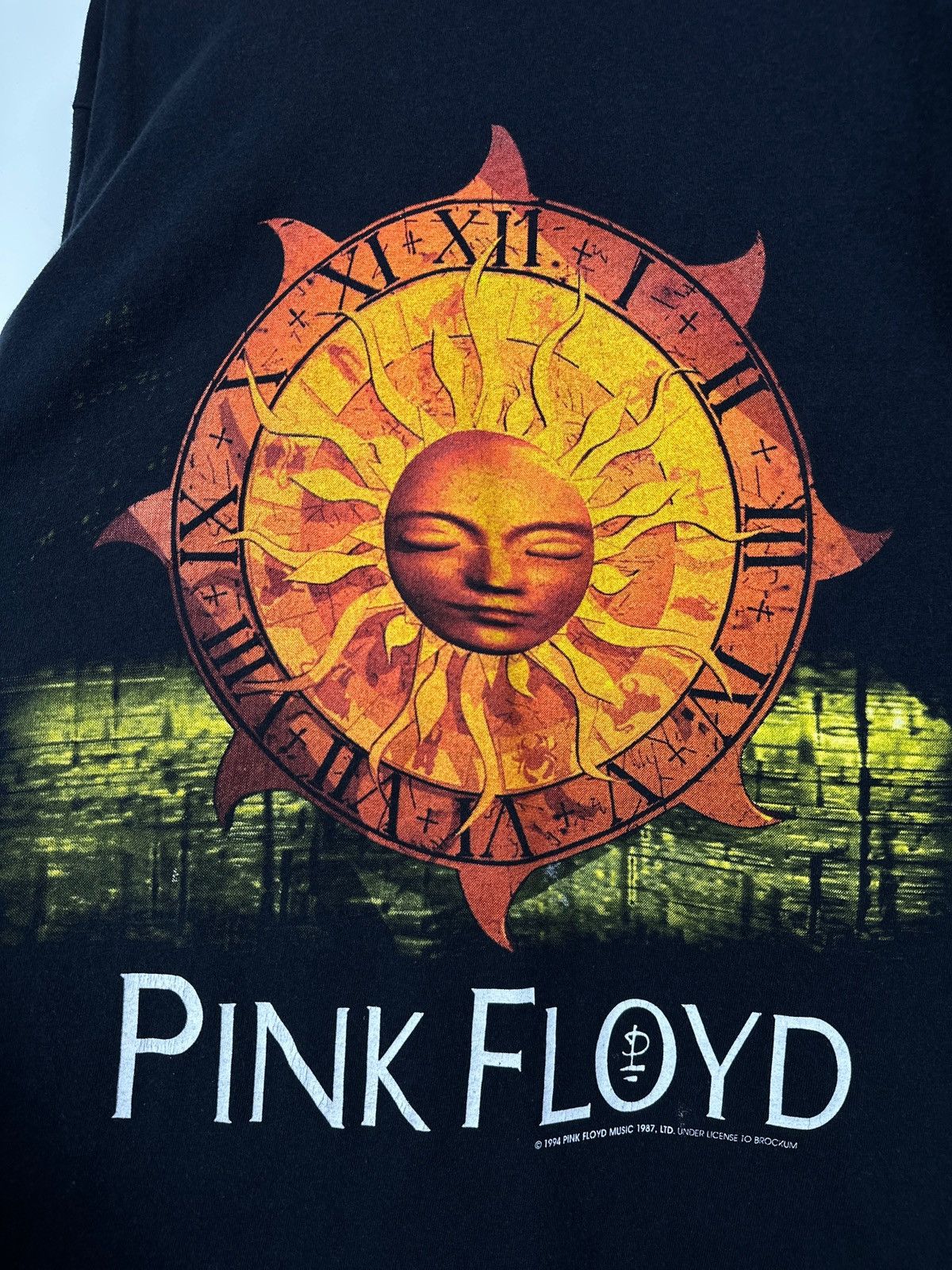 Band Tees 1994 Vintage Pink Floyd North European Tour Brockum T-Shirt Size US L / EU 52-54 / 3 - 12 Thumbnail