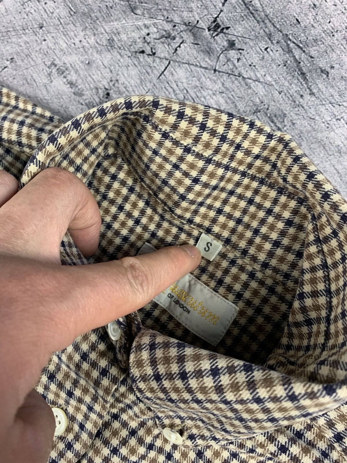 Aquascutum Vintage Aquascutum Luxury Shirt Buttons 90s Size US S / EU 44-46 / 1 - 6 Thumbnail