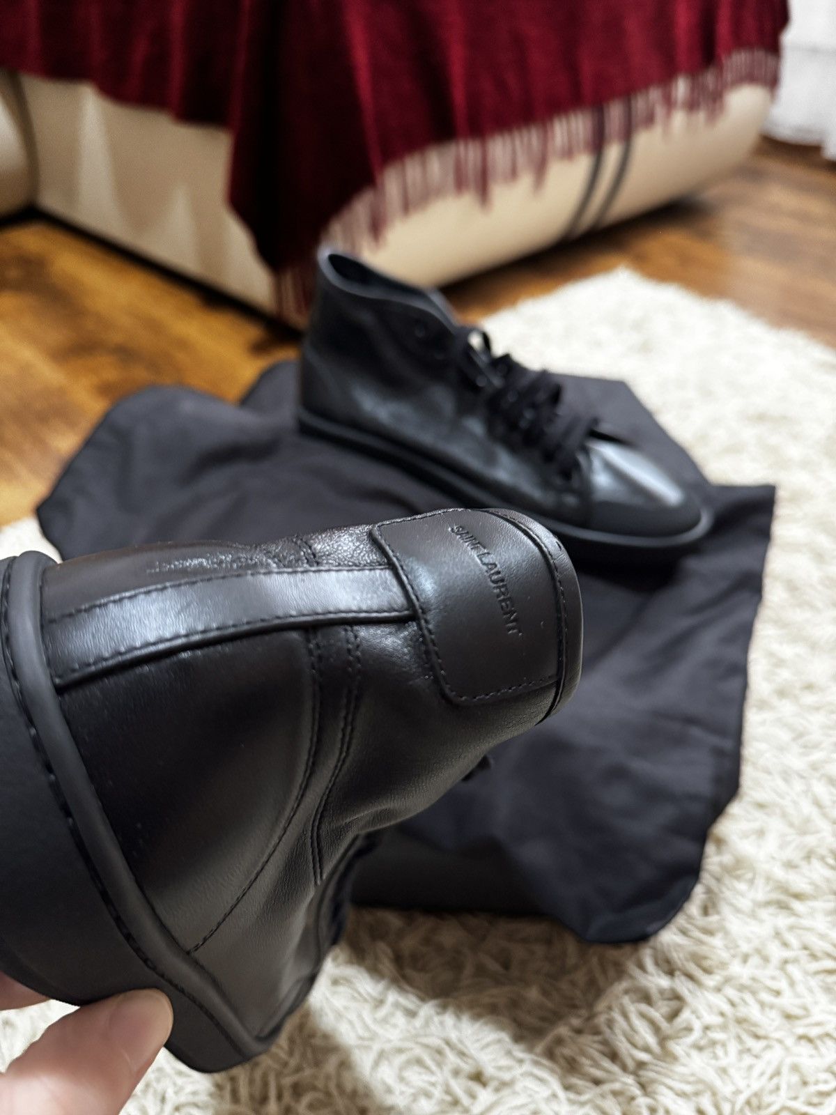 Saint Laurent Paris Saint Laurent Court Clasic SL 39 Size US 7 / EU 40 - 10 Thumbnail