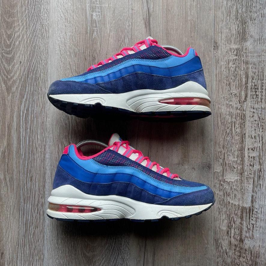 Nike NIKE • Air Max '95 LE GS "Deep Royal/Hyper Pink" (6M) Size US 6 / EU 39 - 3 Thumbnail