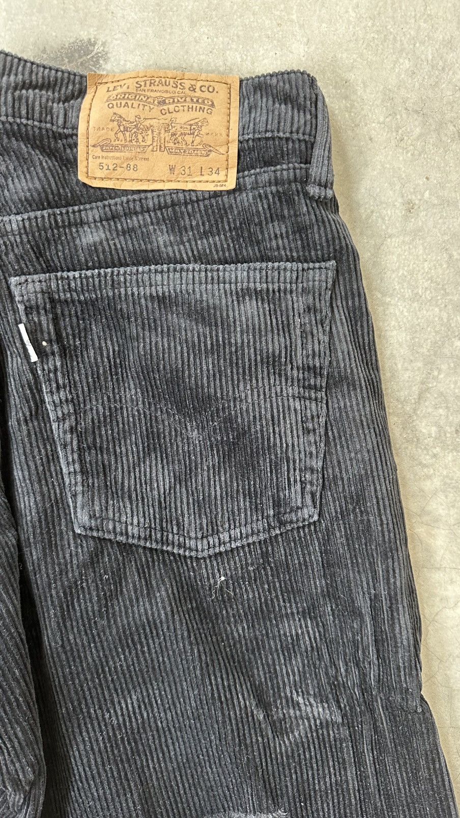Levi's VINTAGE LEVIS LOT 512-88 CORDUROY PANT Size US 31 - 13 Thumbnail