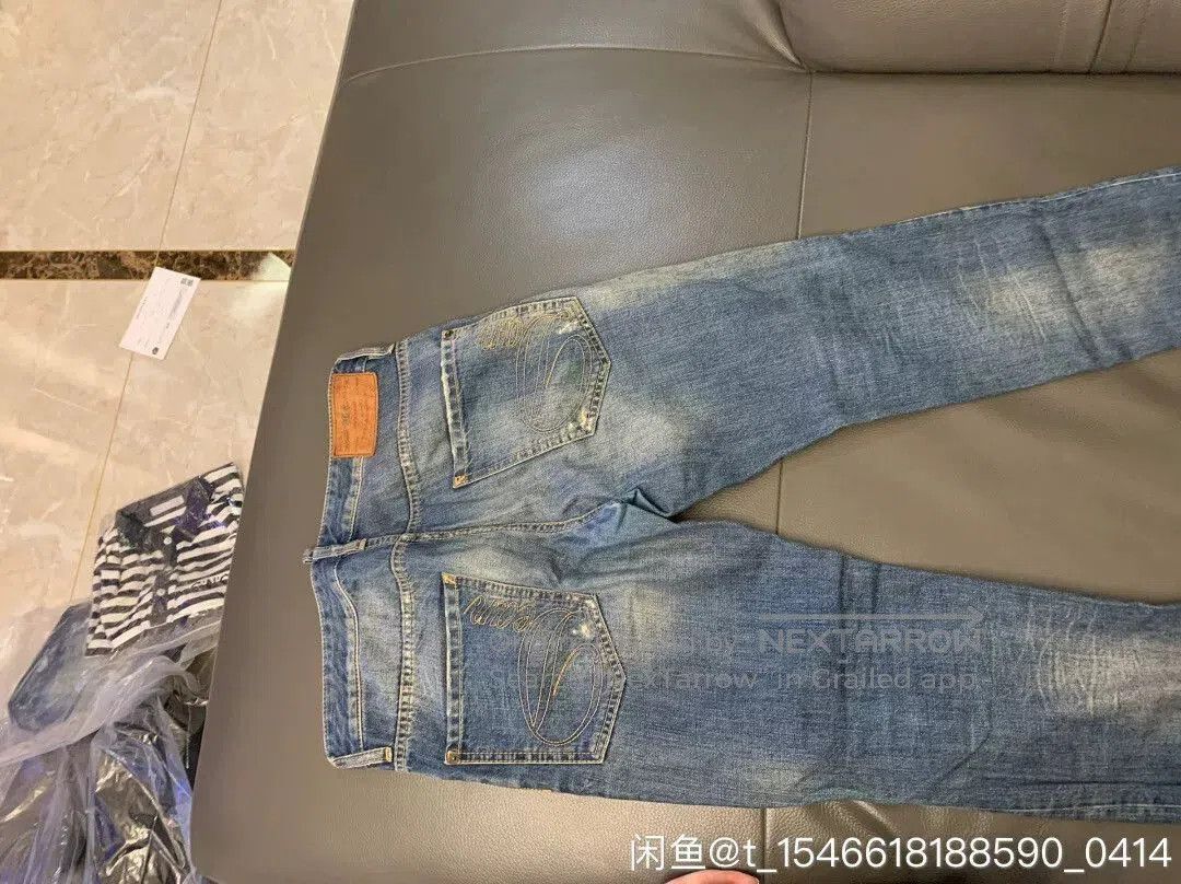 Dsquared2 distressed denim jeans from dsquared2 collection. Size US 26 / EU 42 - 6 Thumbnail