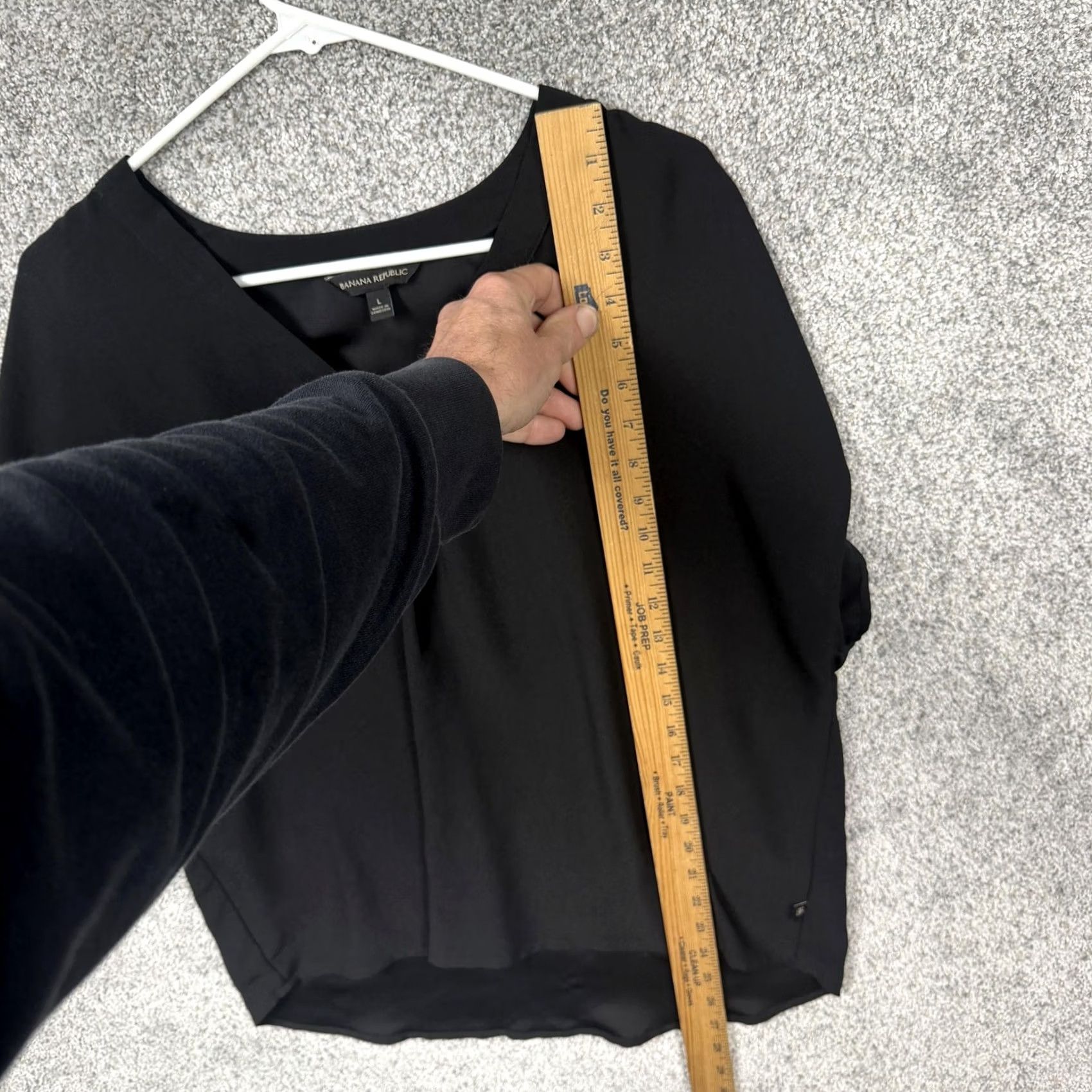 Banana Republic Banana Republic Blouse L Solid Black Cap Sleeve V-Neck Office Siren Capsule Wardrobe Size L / US 10 / IT 46 - 6 Thumbnail