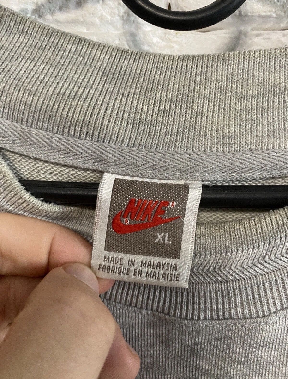 Nike Rare Vintage Nike Sweatshirt 80`s Oversized Cut Sz XL Size US XL / EU 56 / 4 - 4 Thumbnail