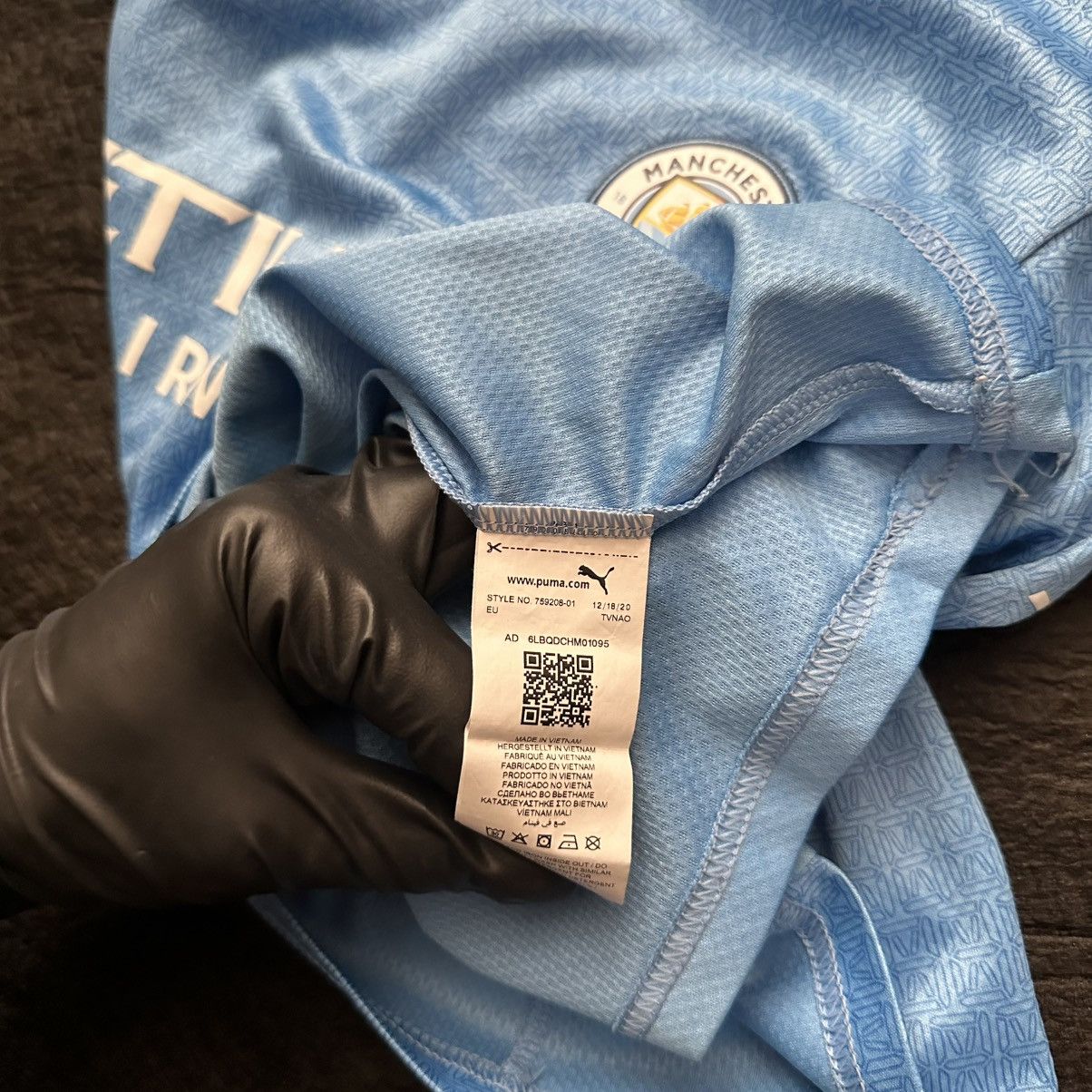 Puma Manchester City 21-22 third UCL Grealish football jersey Size US M / EU 48-50 / 2 - 10 Thumbnail