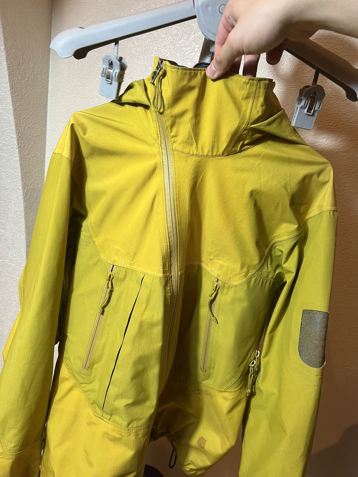 Arc'teryx Arc’teryx Gore-Tex Jacket yellow Size US M / EU 48-50 / 2 - 5 Thumbnail