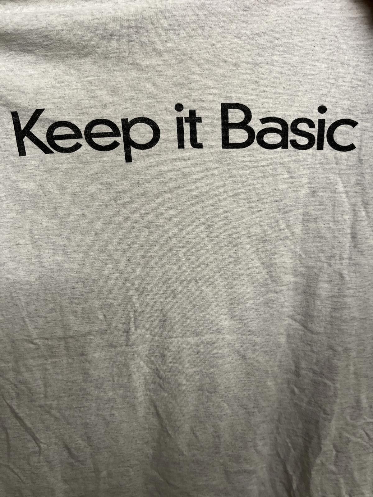 Designer VTG Basic Cigarettes T-shirt Keep it Basic Tee Made in USA Size US XL / EU 56 / 4 - 5 Thumbnail