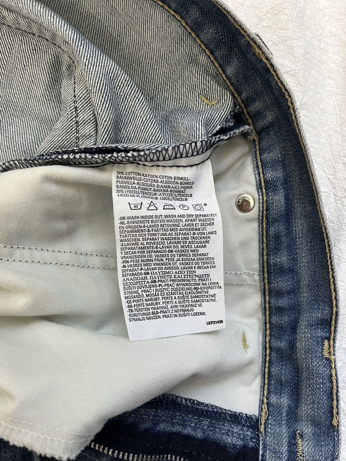 Levi's vintage Levi's Engineered twisted leg jeans Size US 29 - 7 Thumbnail