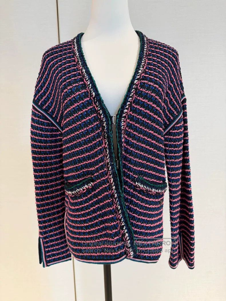 Chanel Chanel Data centre knitting cardigan coat Size XS / US 0-2 / IT 36-38 - 1 Thumbnail