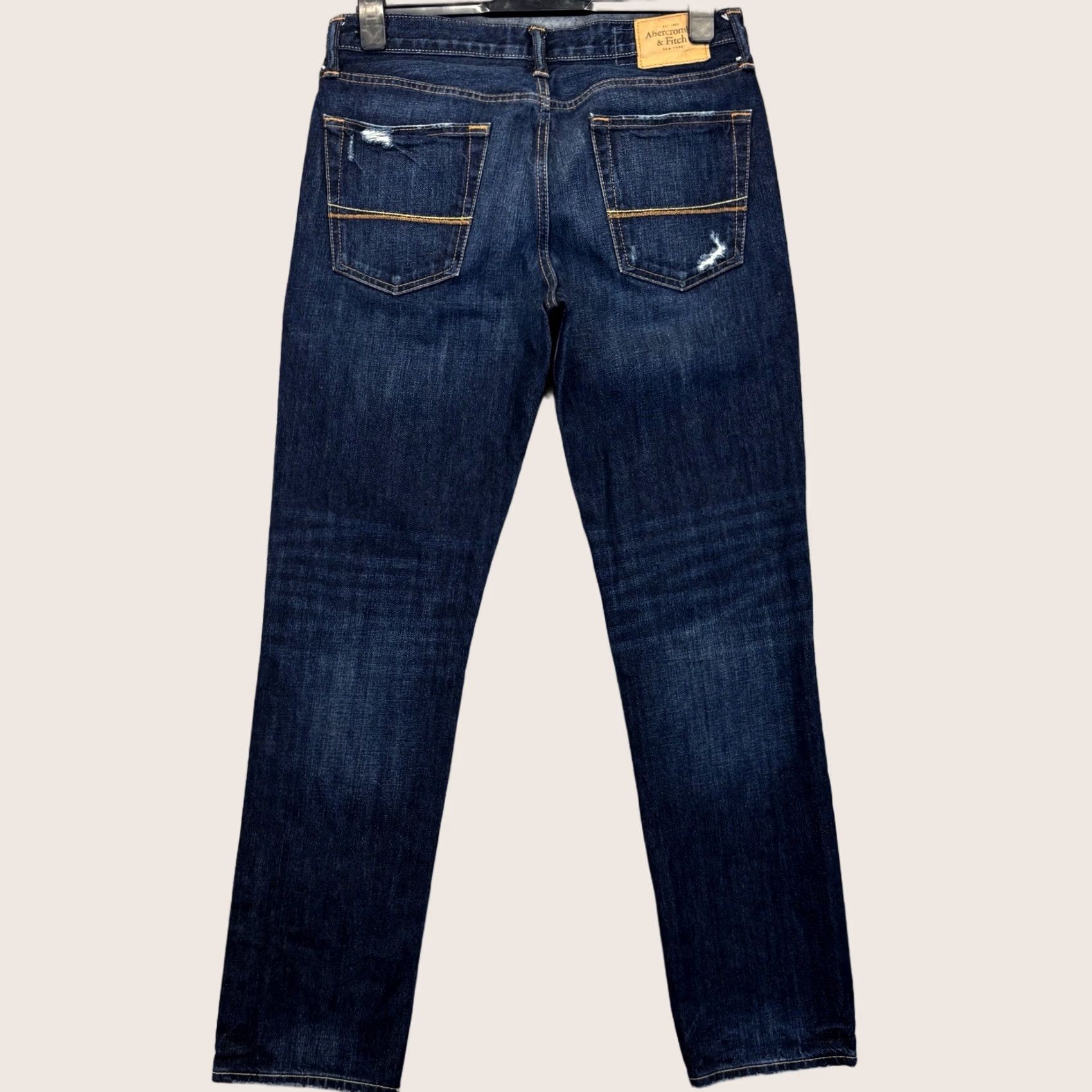 Abercrombie & Fitch Abercrombie & Fitch Jeans W33 L32 Darkwash Distressed Skinny Button Fly Pant Size US 33 - 1 Thumbnail