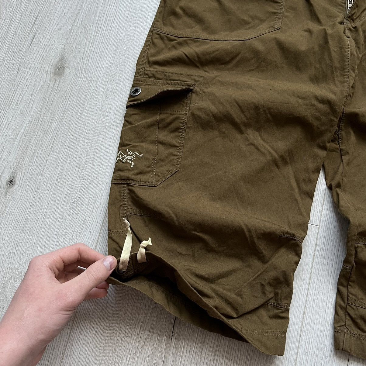 Arc'teryx Vintage Arcteryx Cargo Bondage Shorts Breeches Y2K Brown Size US 32 / EU 48 - 4 Thumbnail