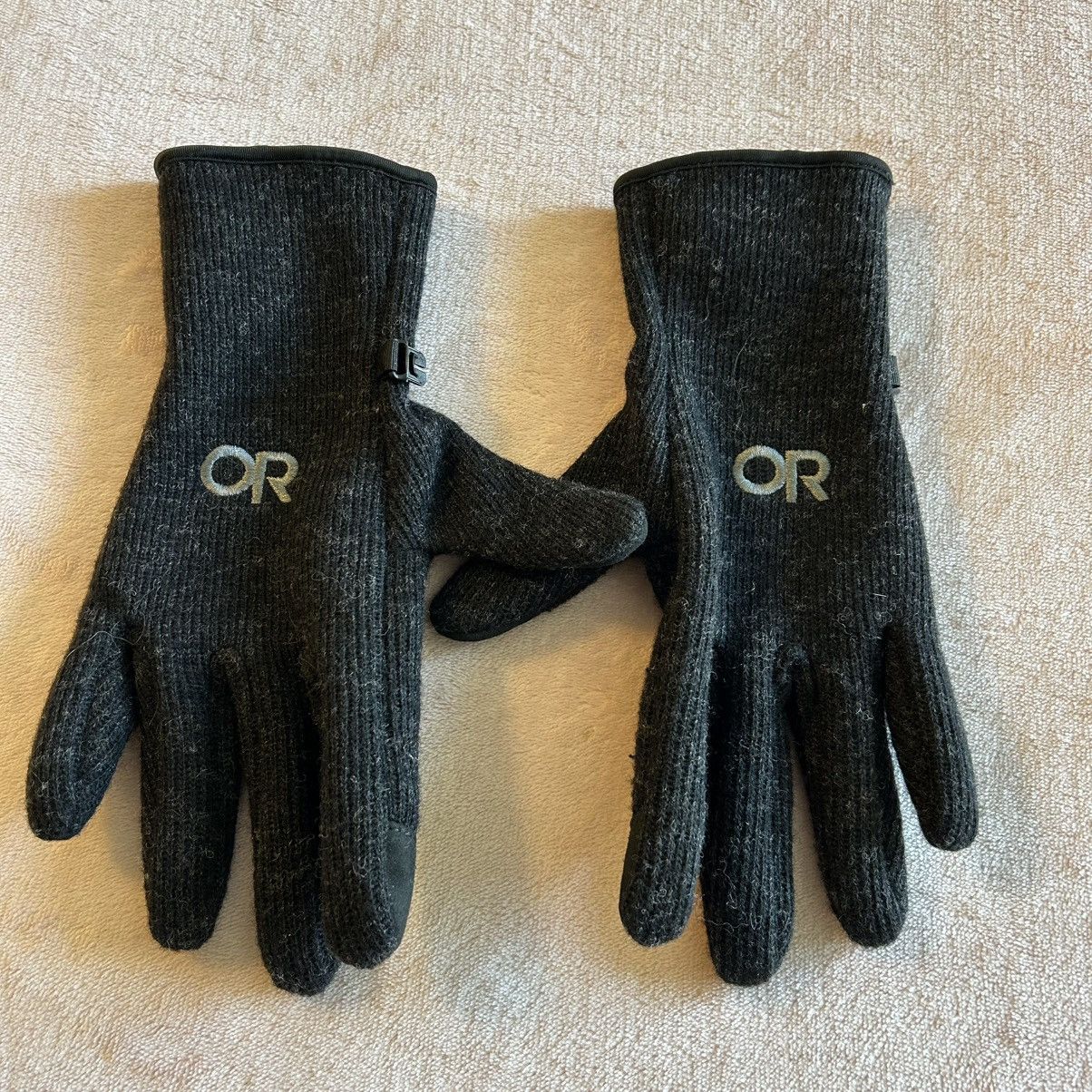 Outdoor Research Outdoor Research Men’s Flurry Sensor Gloves gray wool blend Size ONE SIZE - 2 Thumbnail